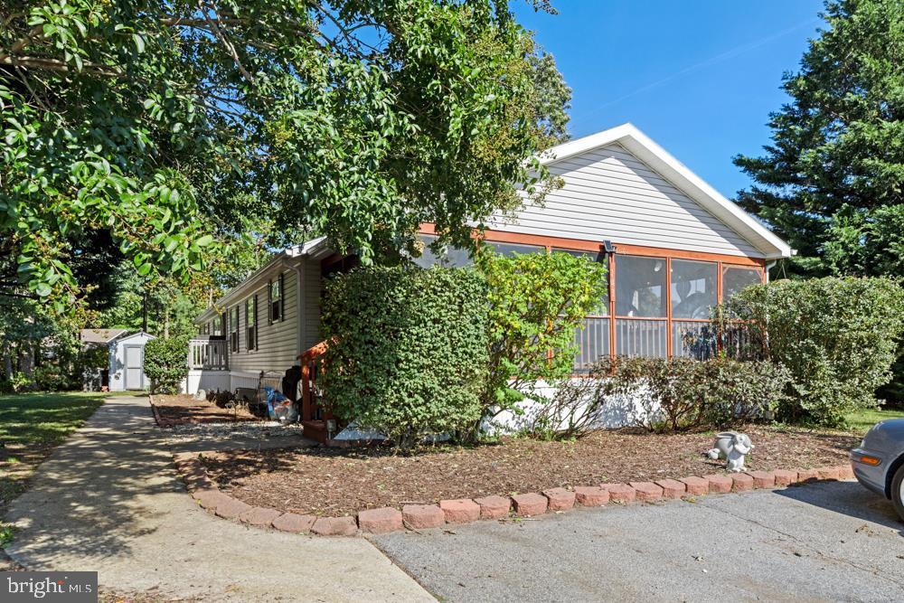 33540 MONTGOMERY COURT