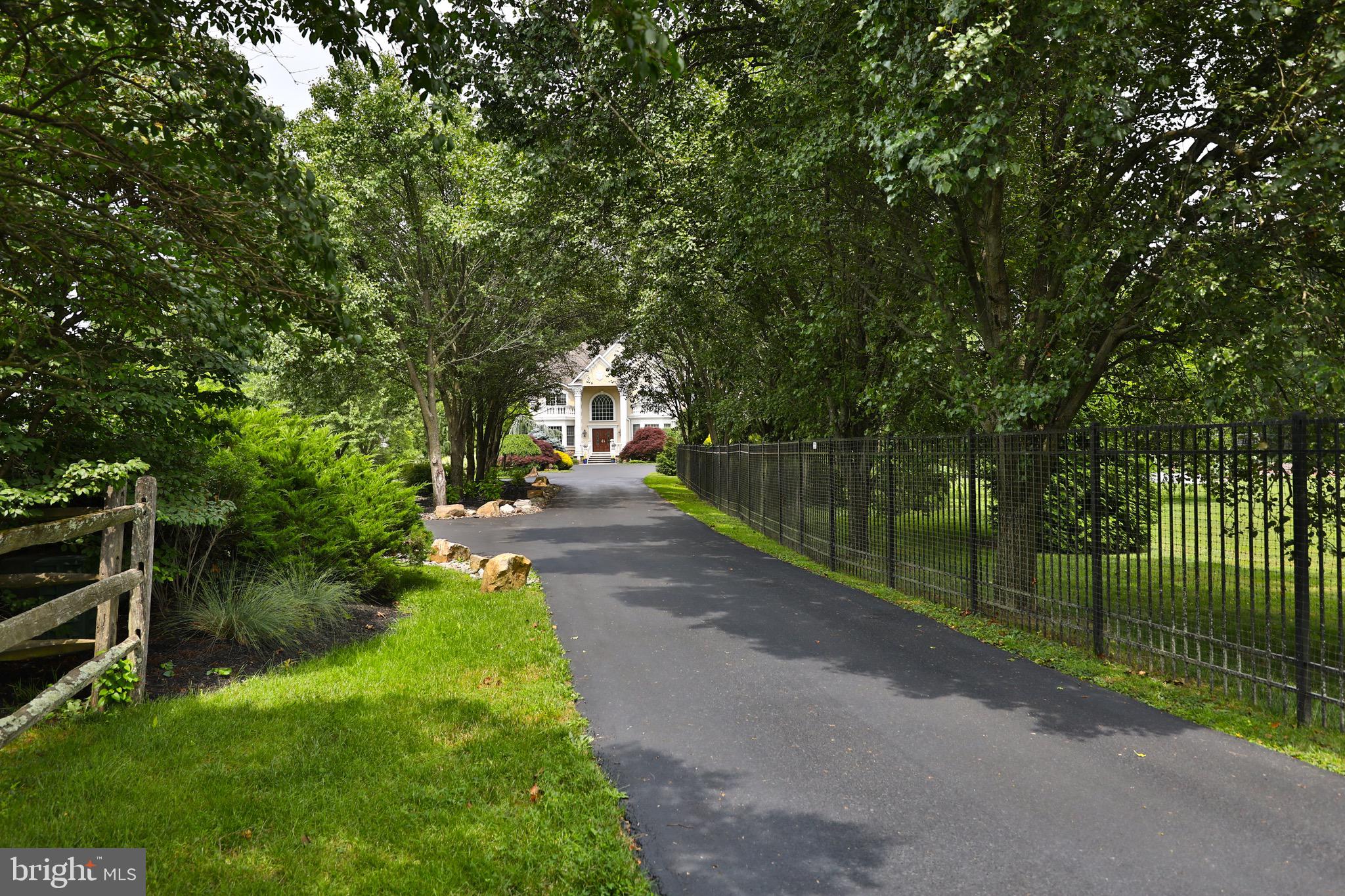 TANNERIE WOODS - Residential