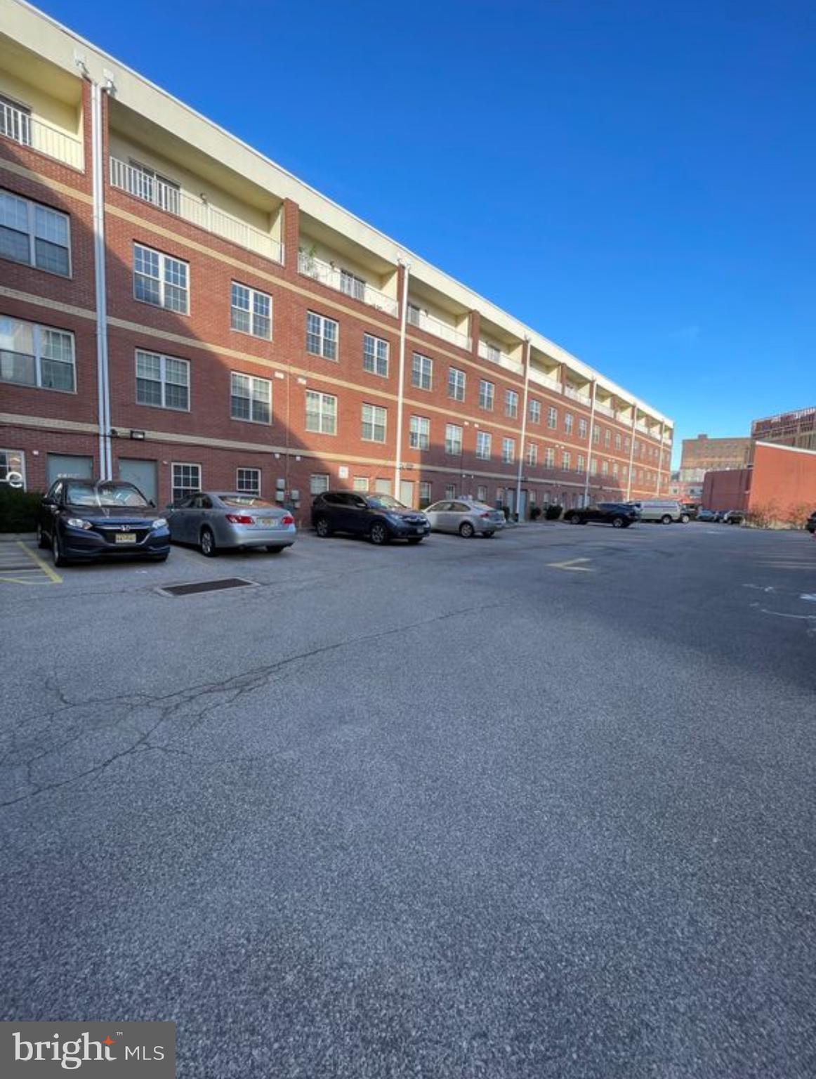 SPRING GARDEN - Residential Lease