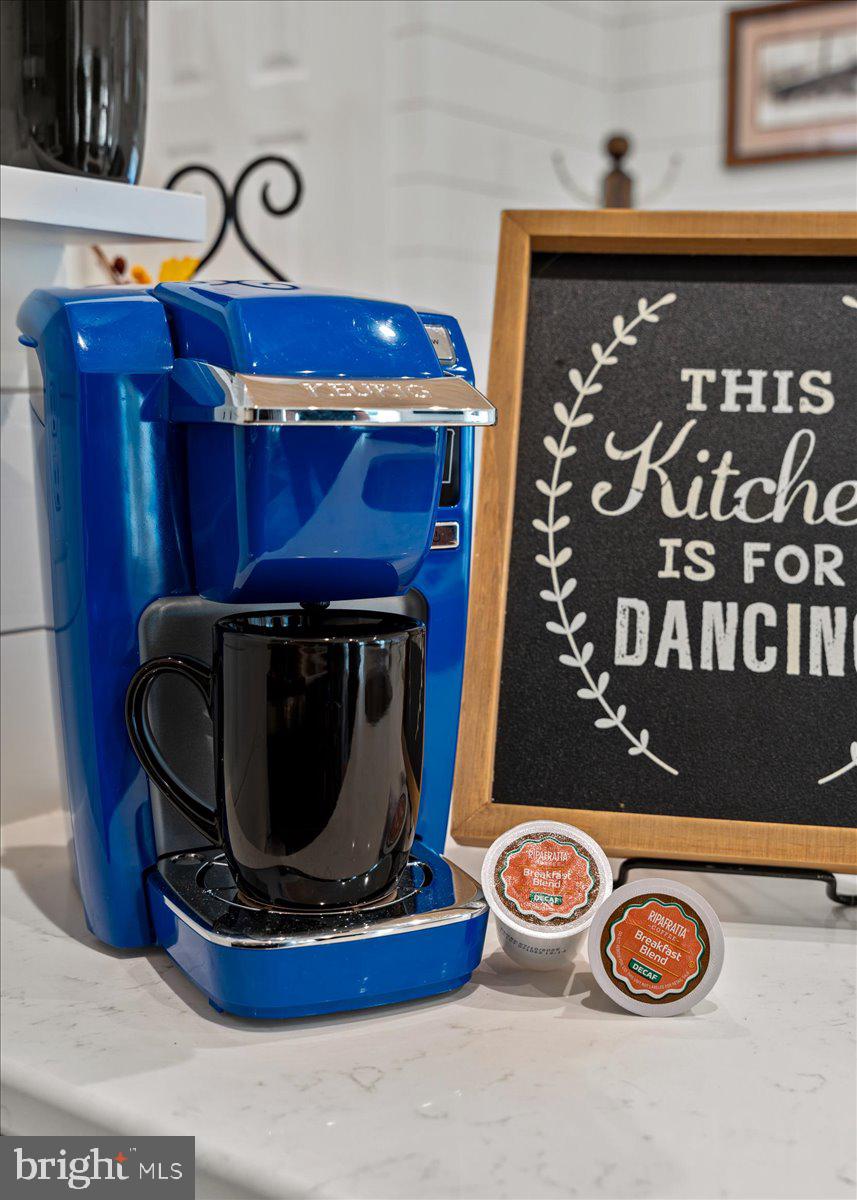 HOLIDAY HILL - Residential