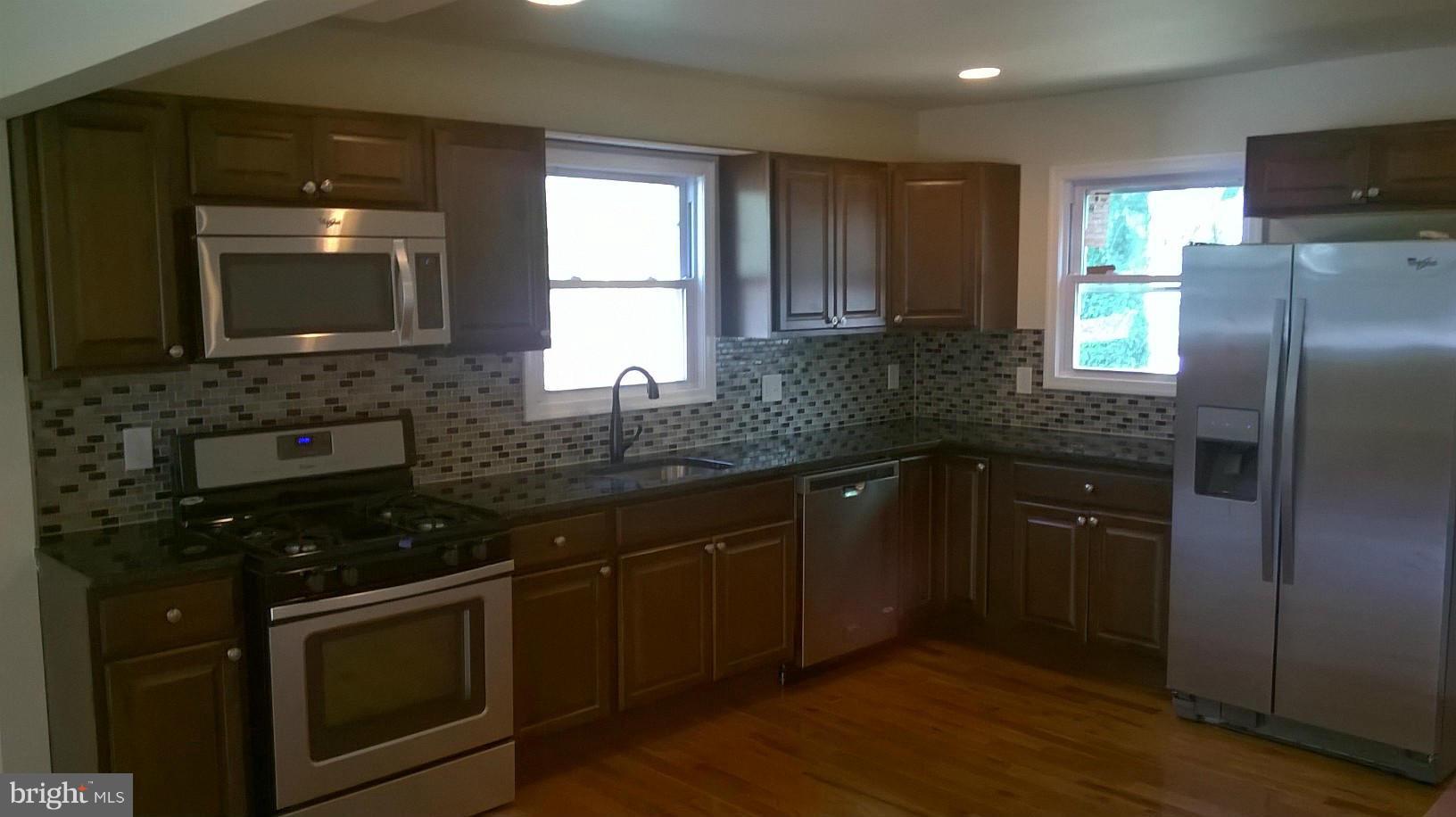 ARUNDEL GARDENS - Residential