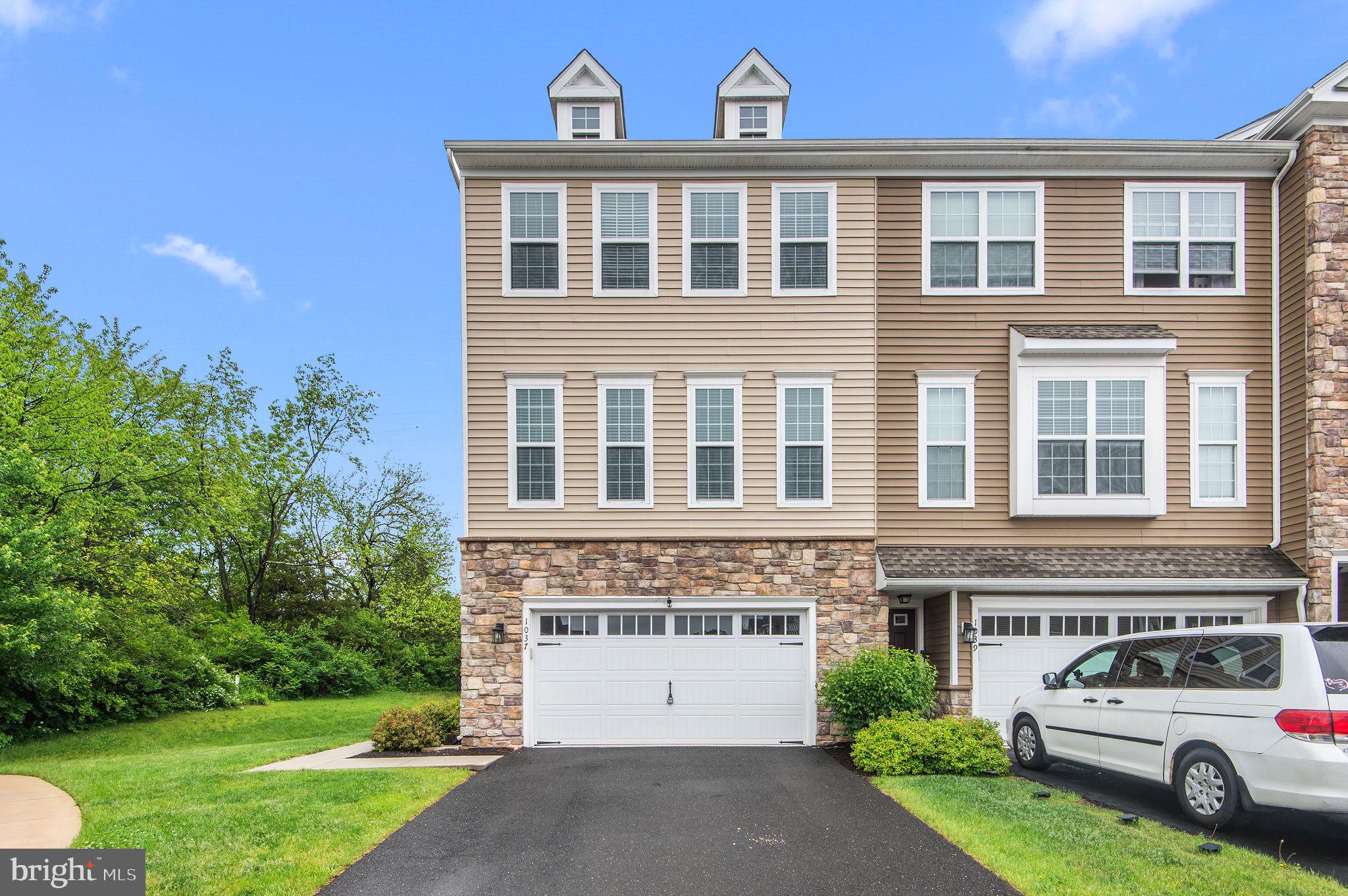 FORTUNA CROSSING - Residential