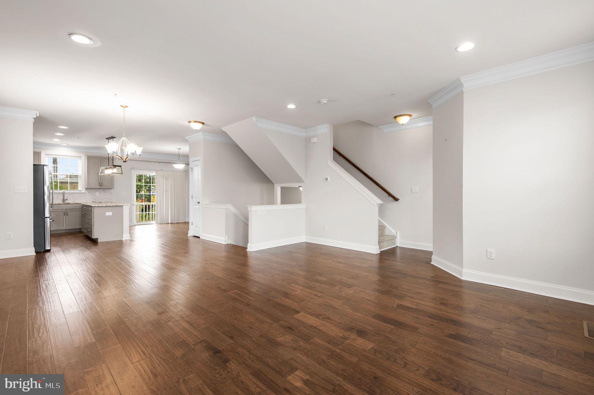 FORTUNA CROSSING - Residential