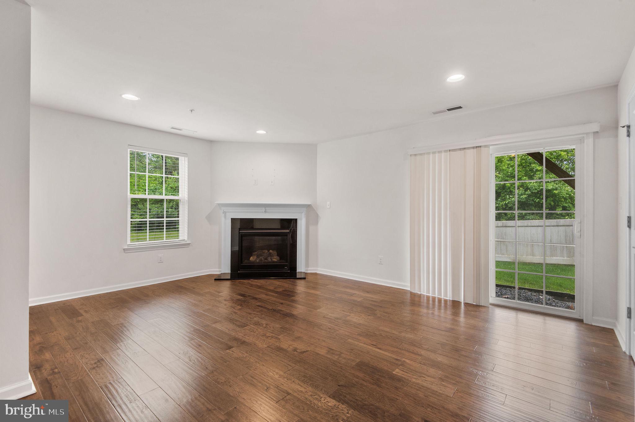 FORTUNA CROSSING - Residential