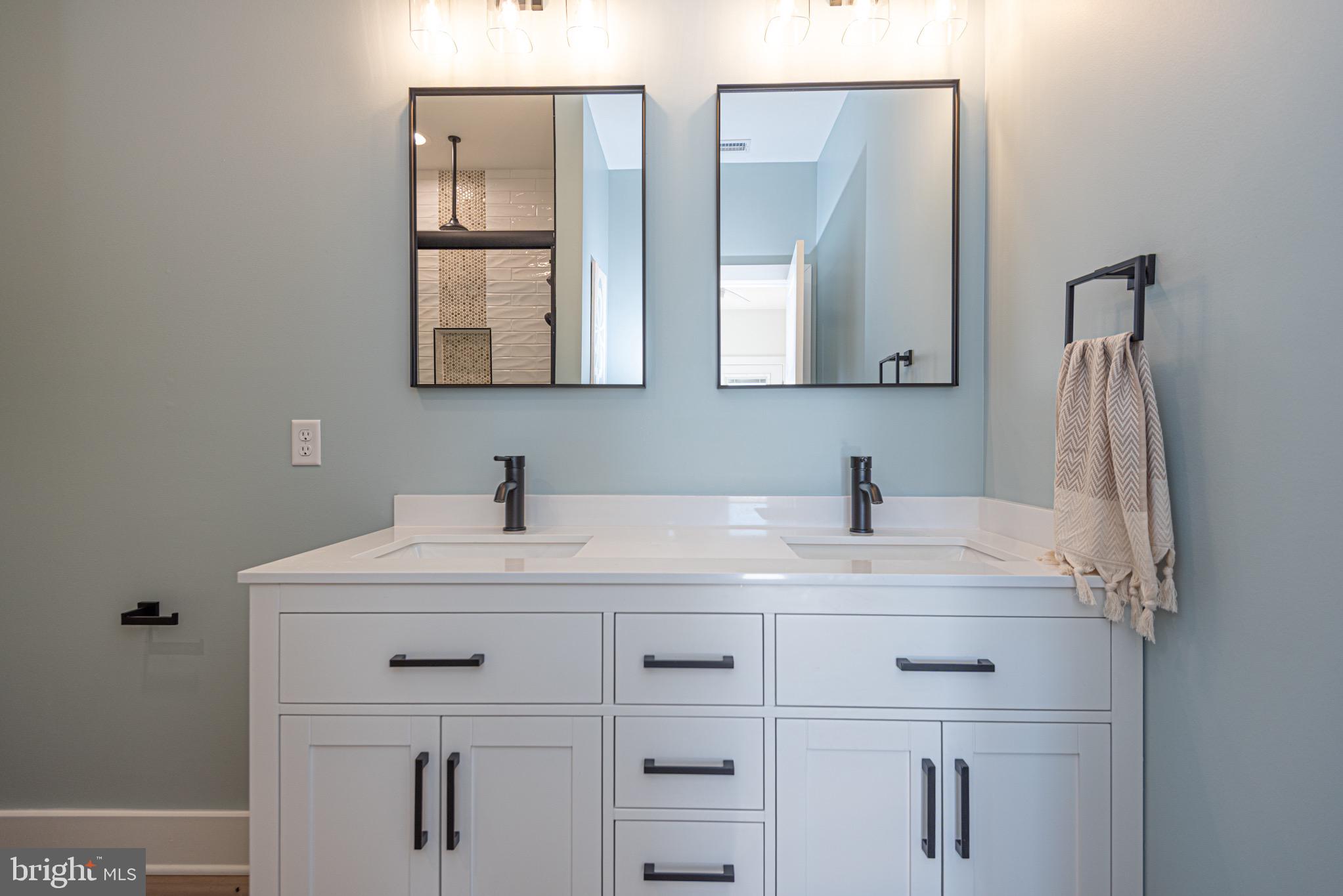 LITTLE SALISBURY - Residential