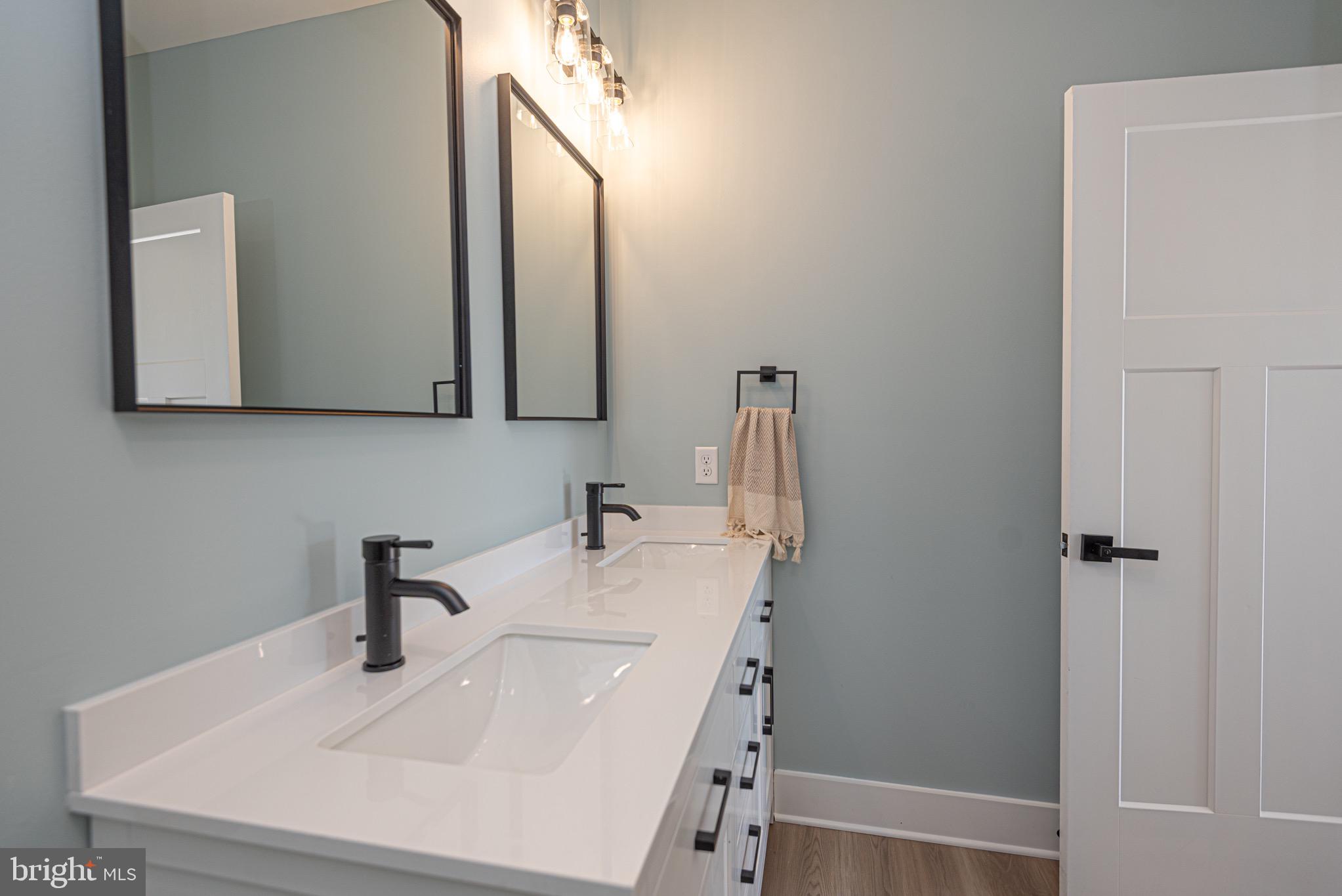 LITTLE SALISBURY - Residential