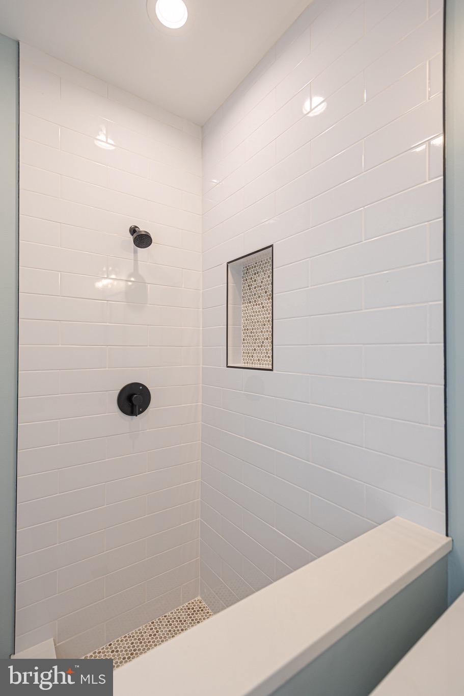 LITTLE SALISBURY - Residential