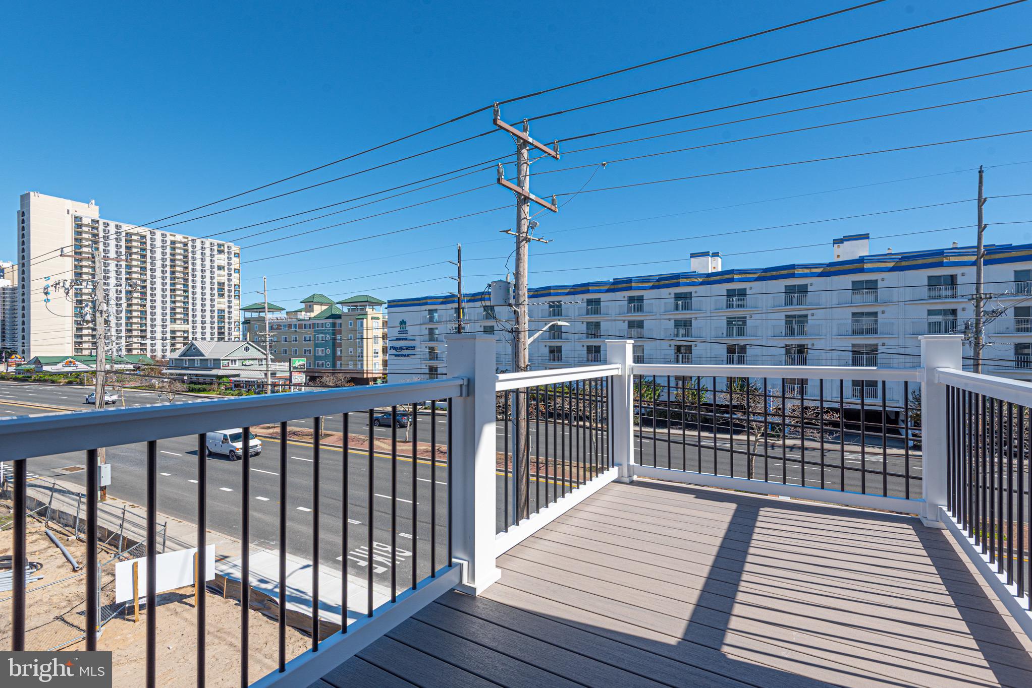 LITTLE SALISBURY - Residential