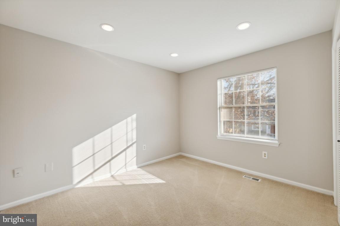 NORTH PINE RIDGE - Residential