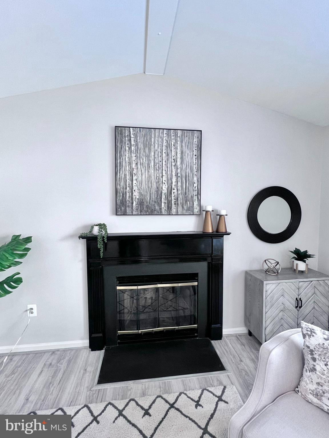 NORTH PINE RIDGE - Residential