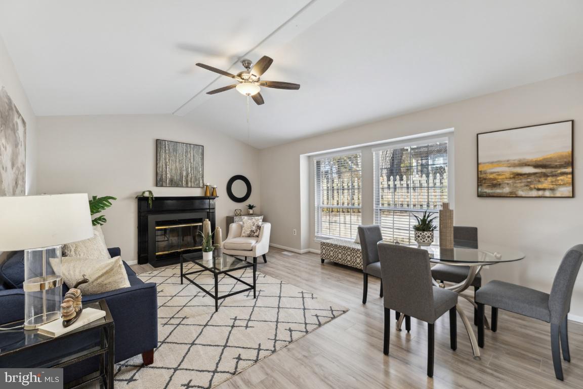 NORTH PINE RIDGE - Residential