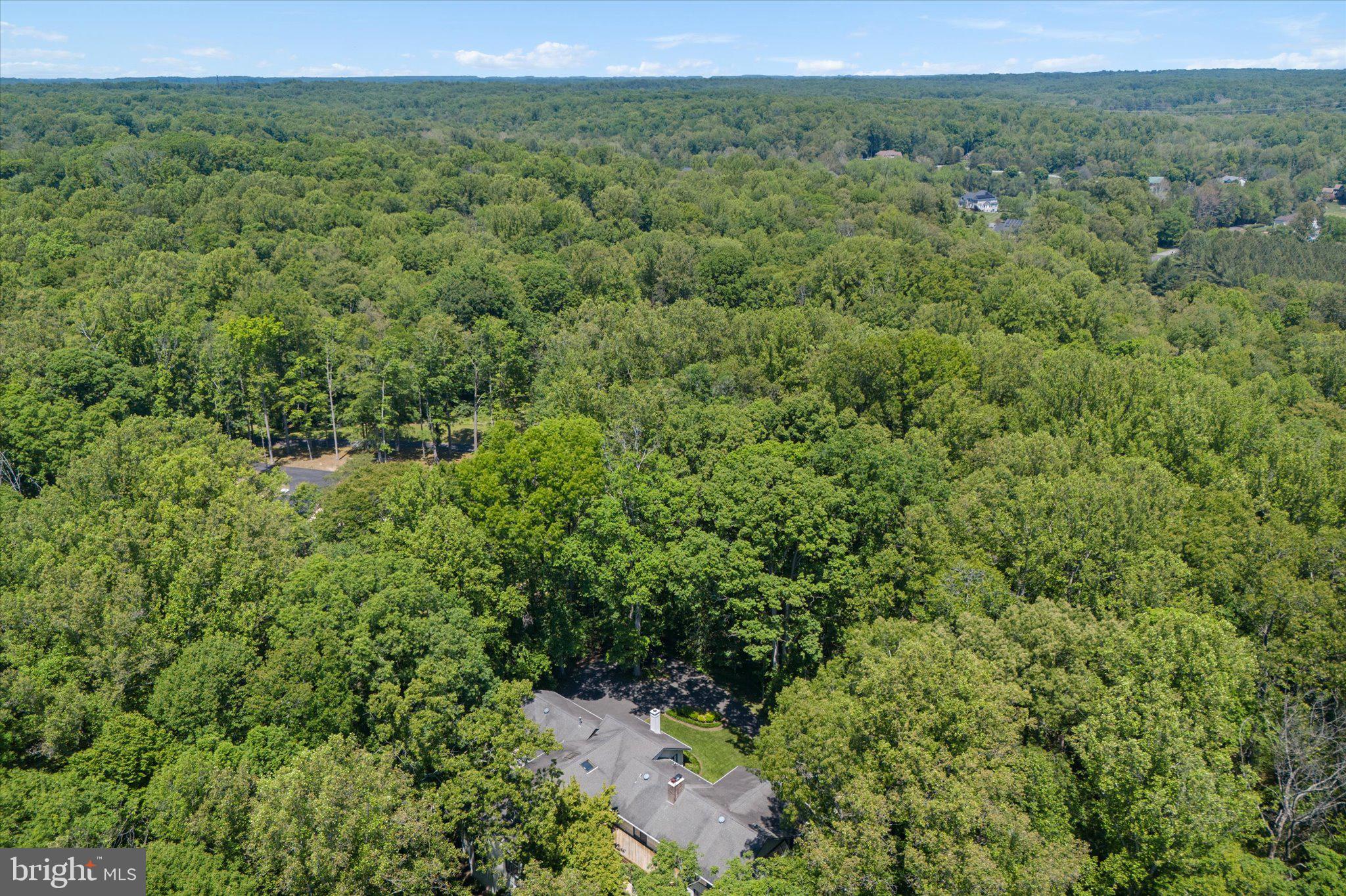 SEVEN HILLS - Residential