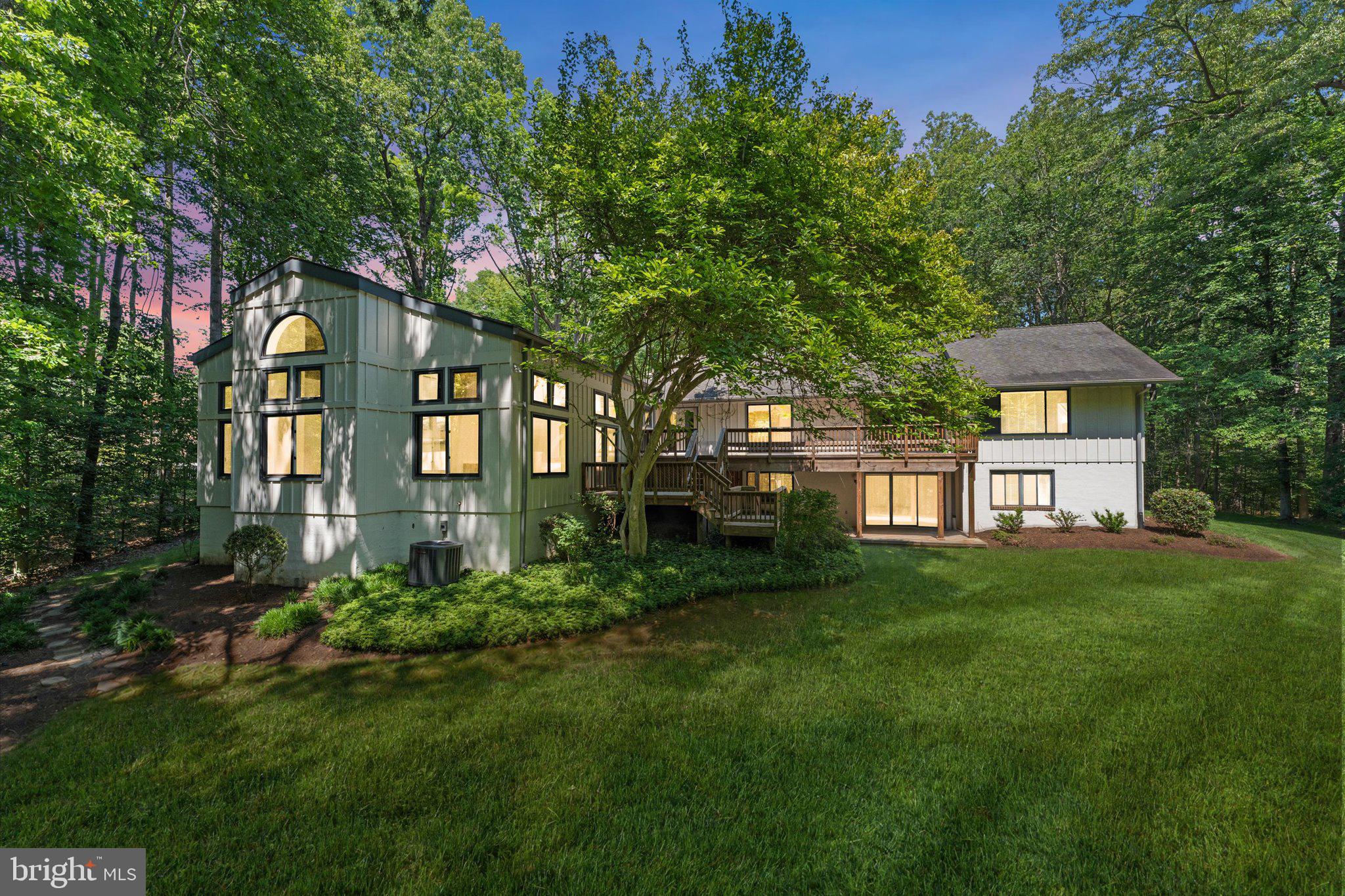 SEVEN HILLS - Residential