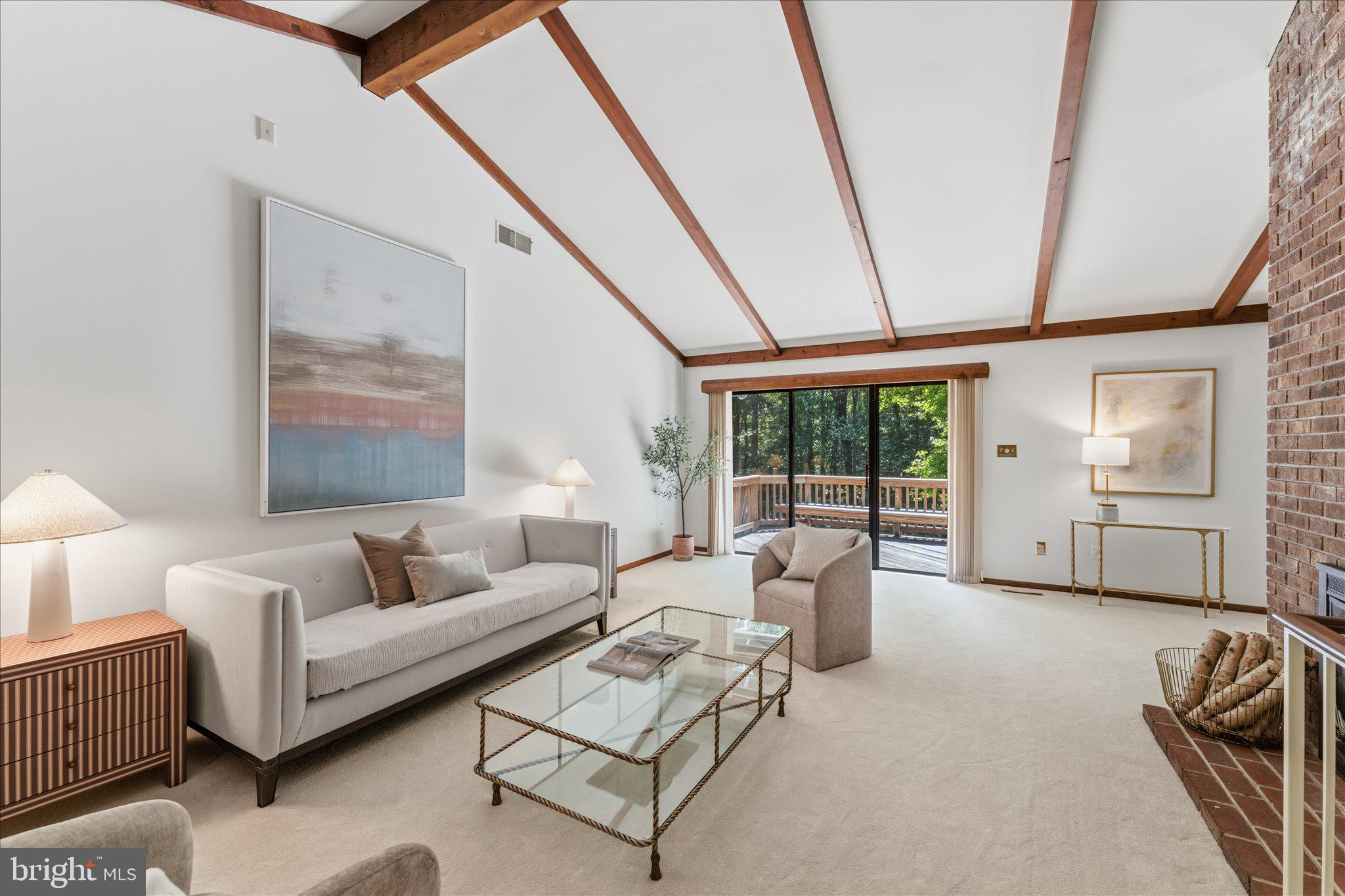 SEVEN HILLS - Residential