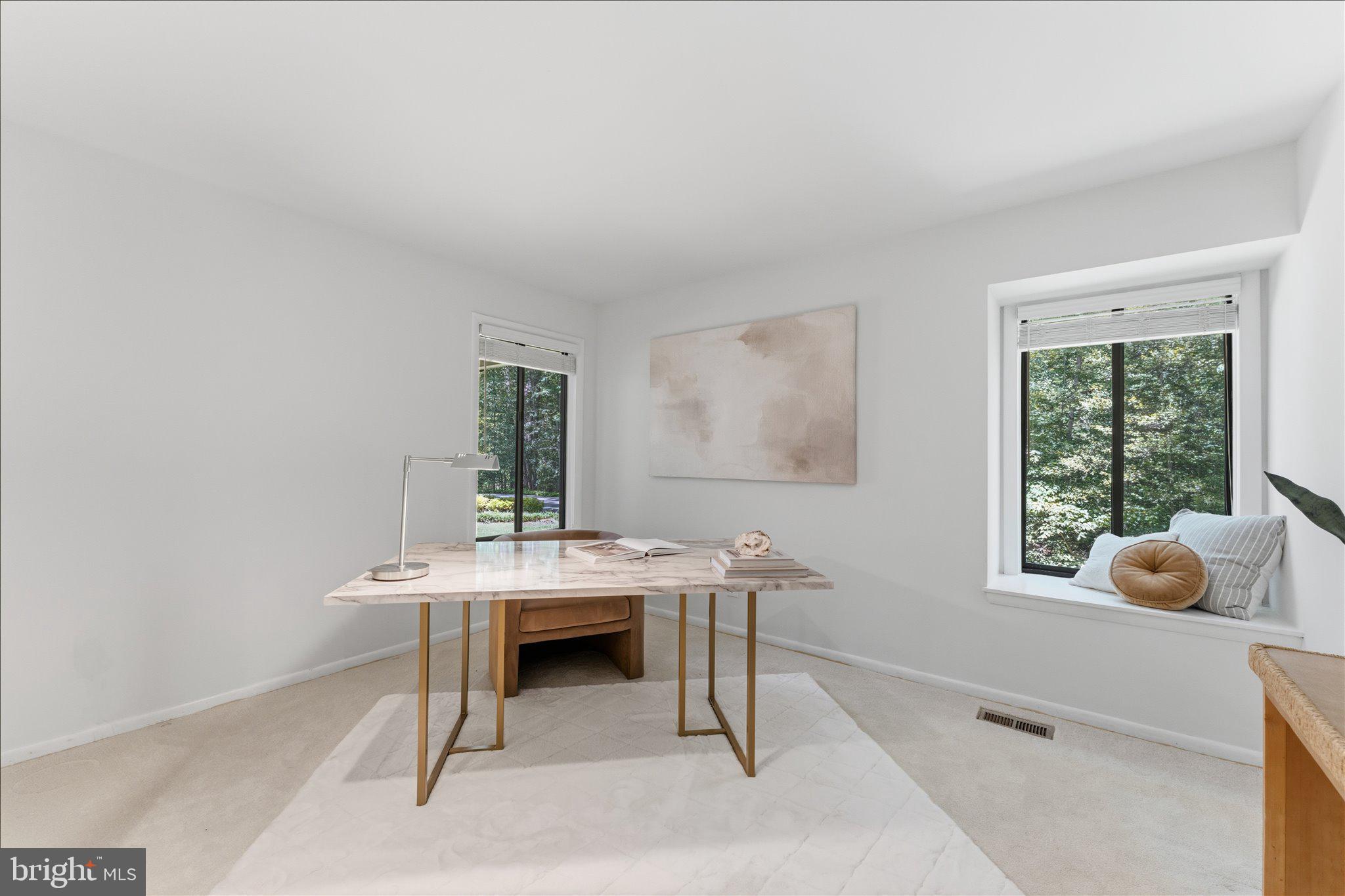 SEVEN HILLS - Residential