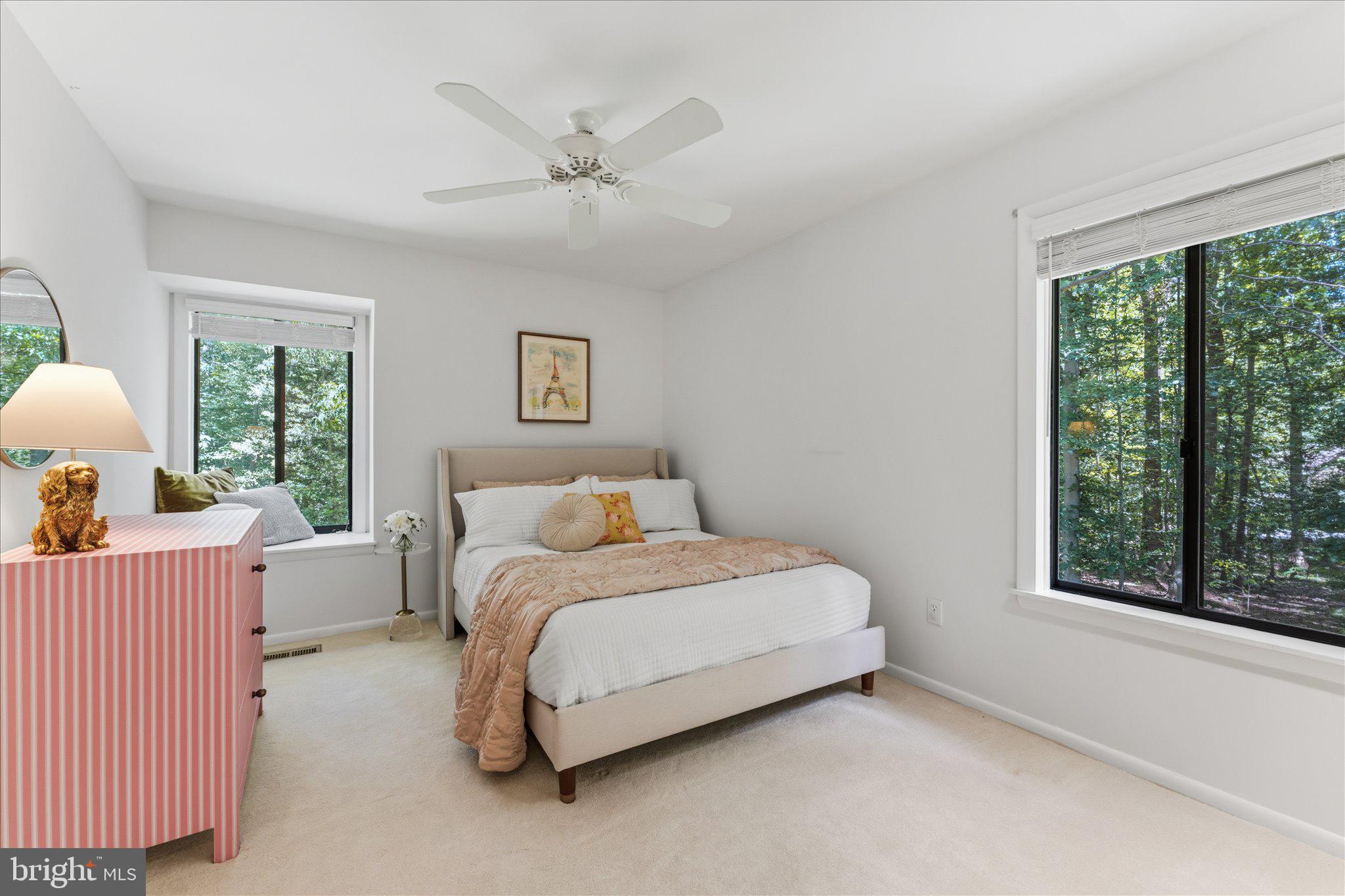 SEVEN HILLS - Residential