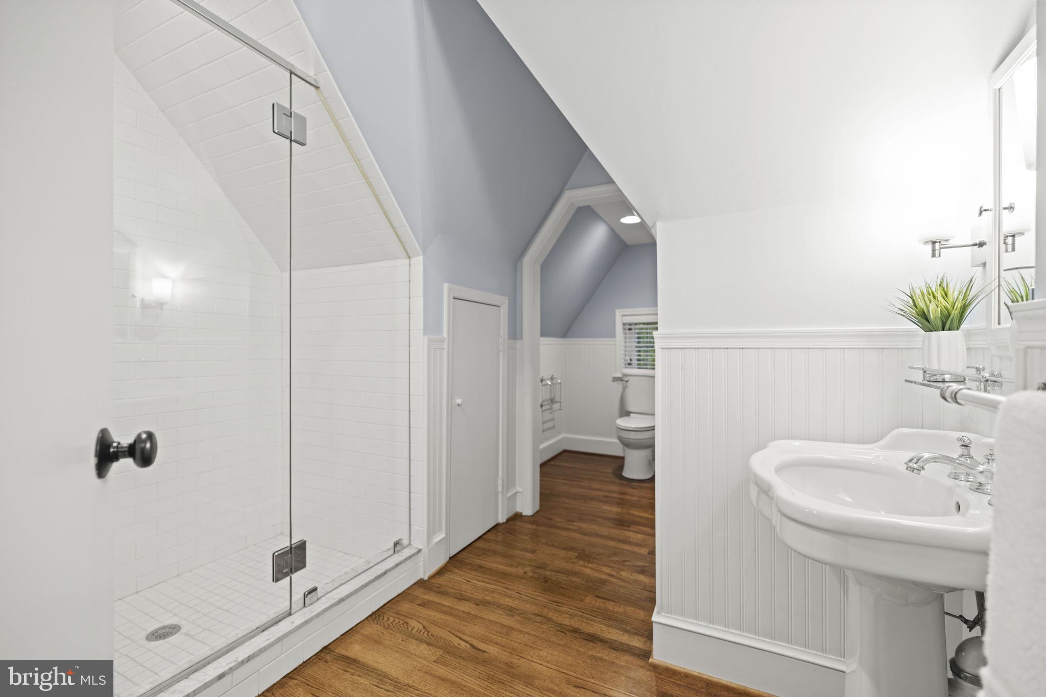 DOVER BALMORAL RIVERWOOD - Residential