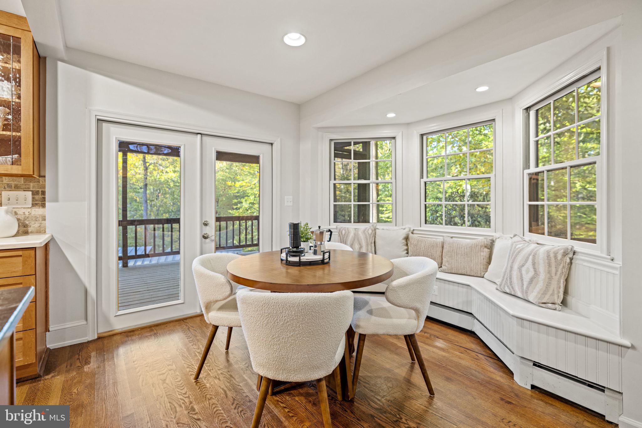 DOVER BALMORAL RIVERWOOD - Residential