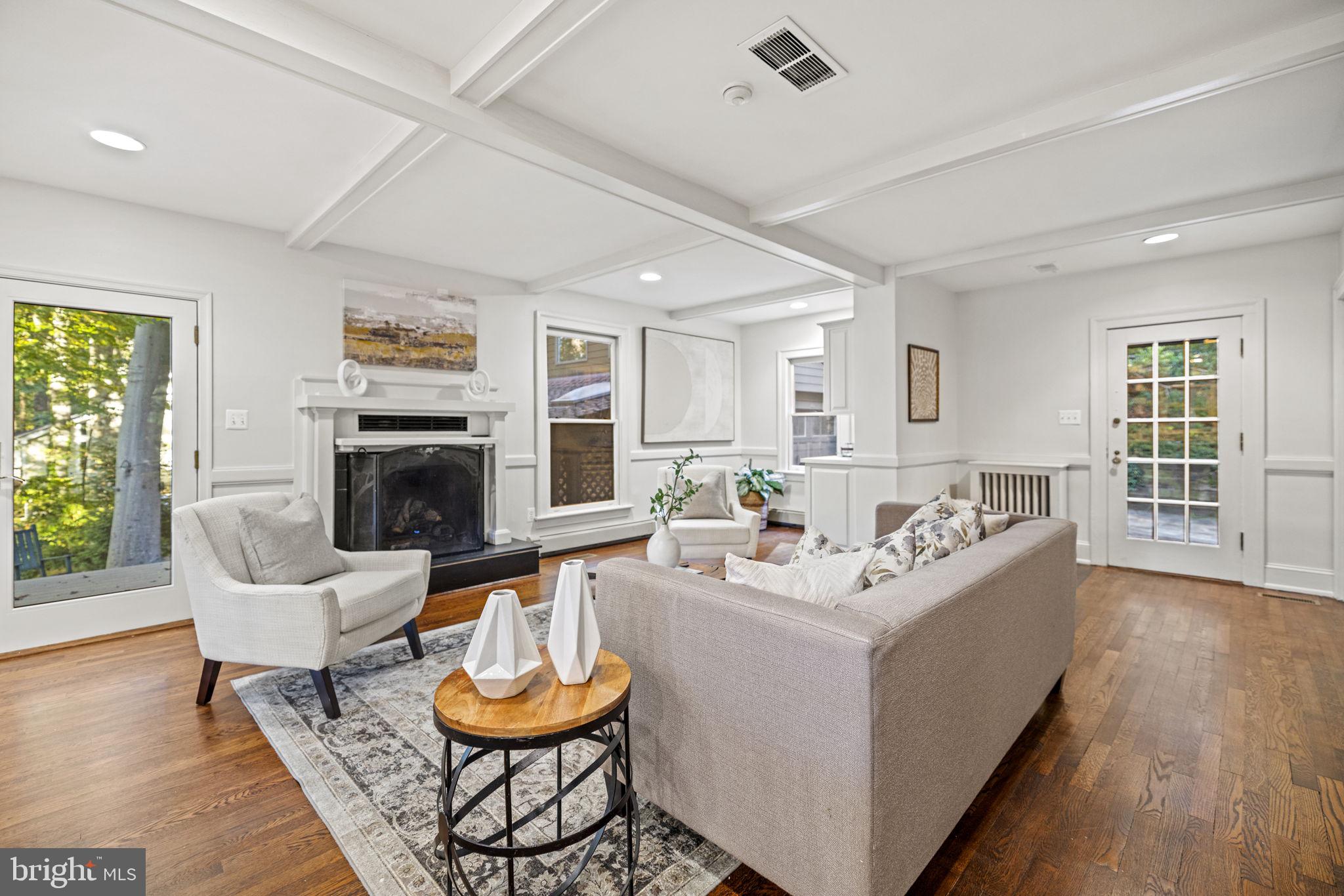 DOVER BALMORAL RIVERWOOD - Residential