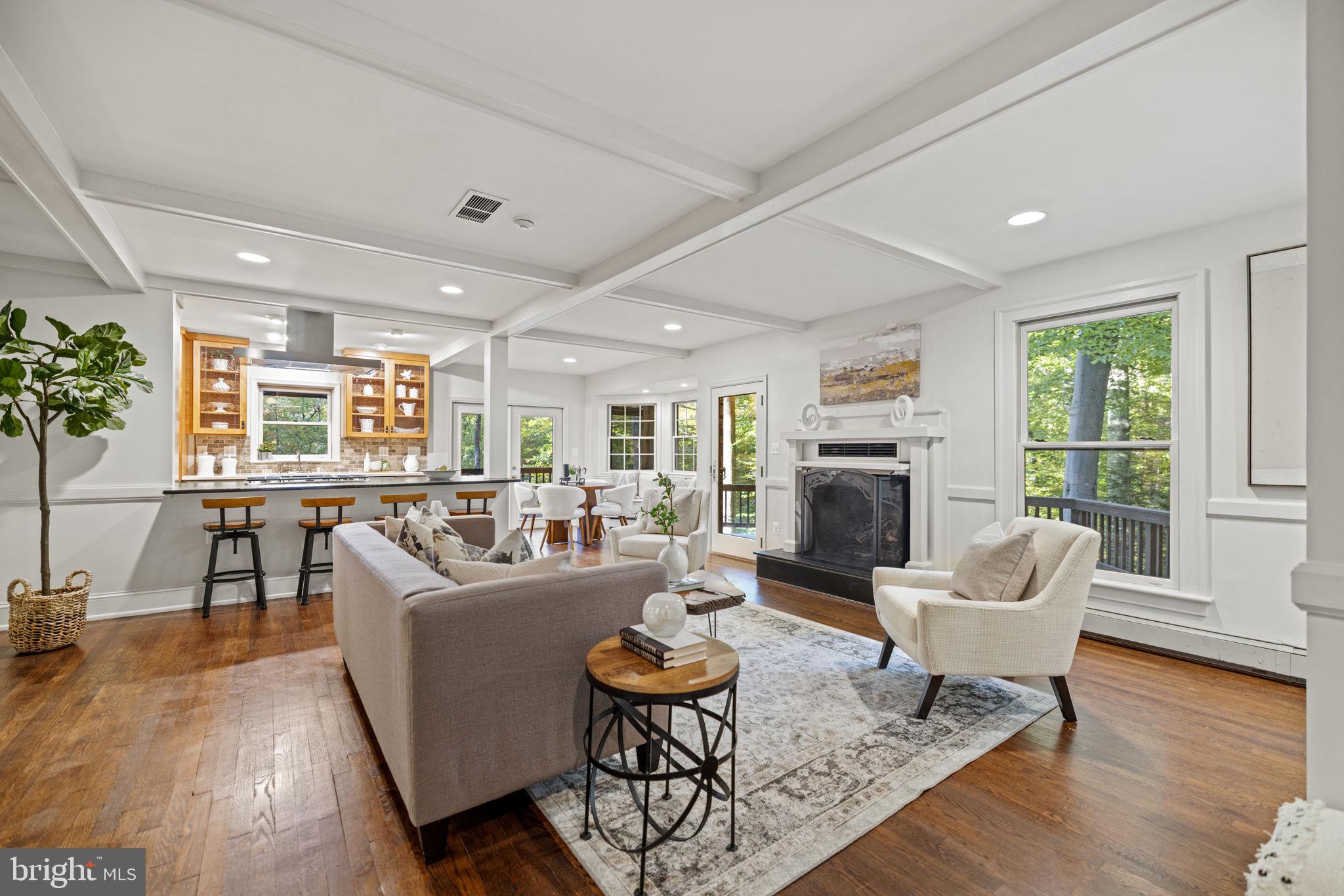 DOVER BALMORAL RIVERWOOD - Residential