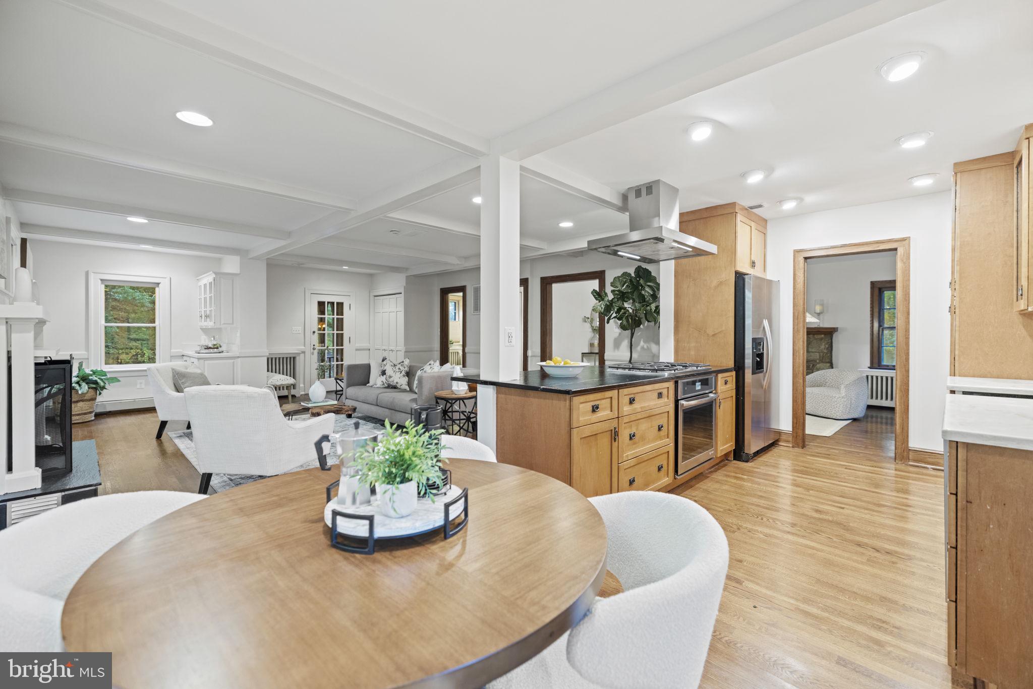 DOVER BALMORAL RIVERWOOD - Residential