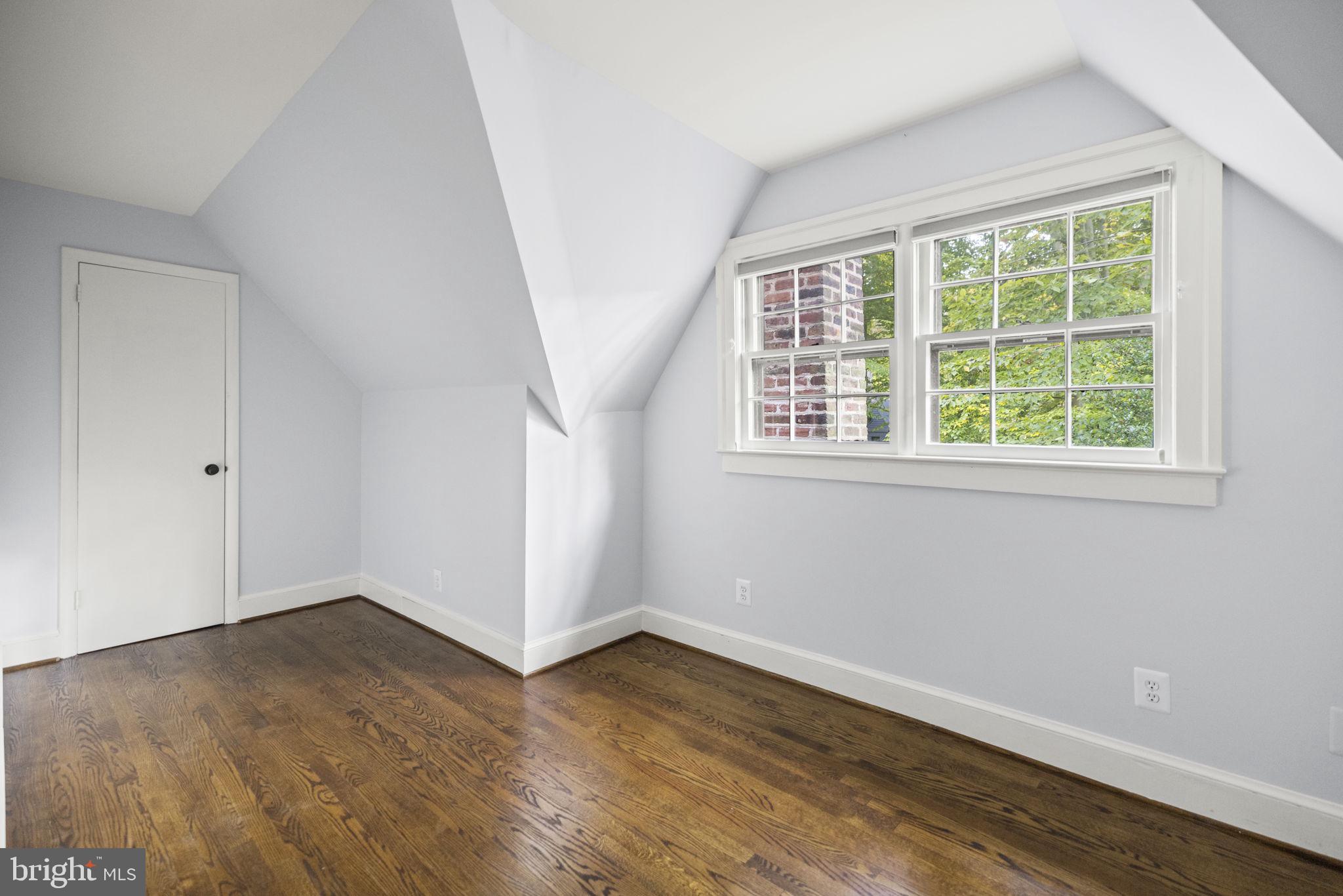 DOVER BALMORAL RIVERWOOD - Residential