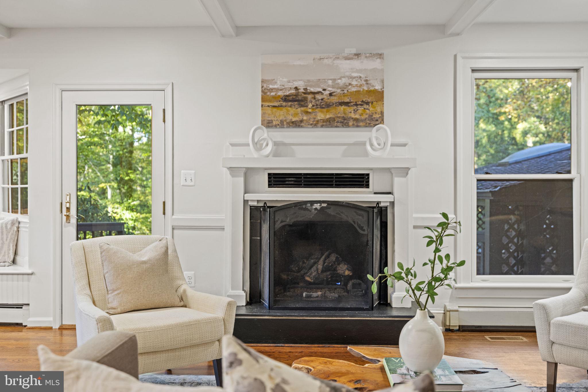 DOVER BALMORAL RIVERWOOD - Residential