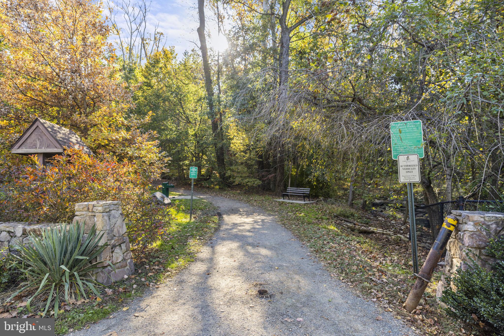 DOVER BALMORAL RIVERWOOD - Residential