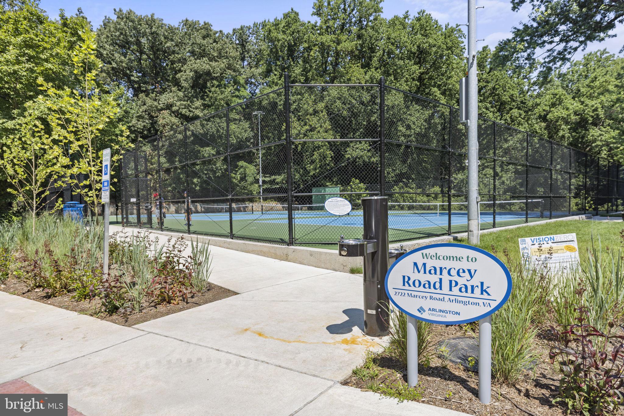 DOVER BALMORAL RIVERWOOD - Residential