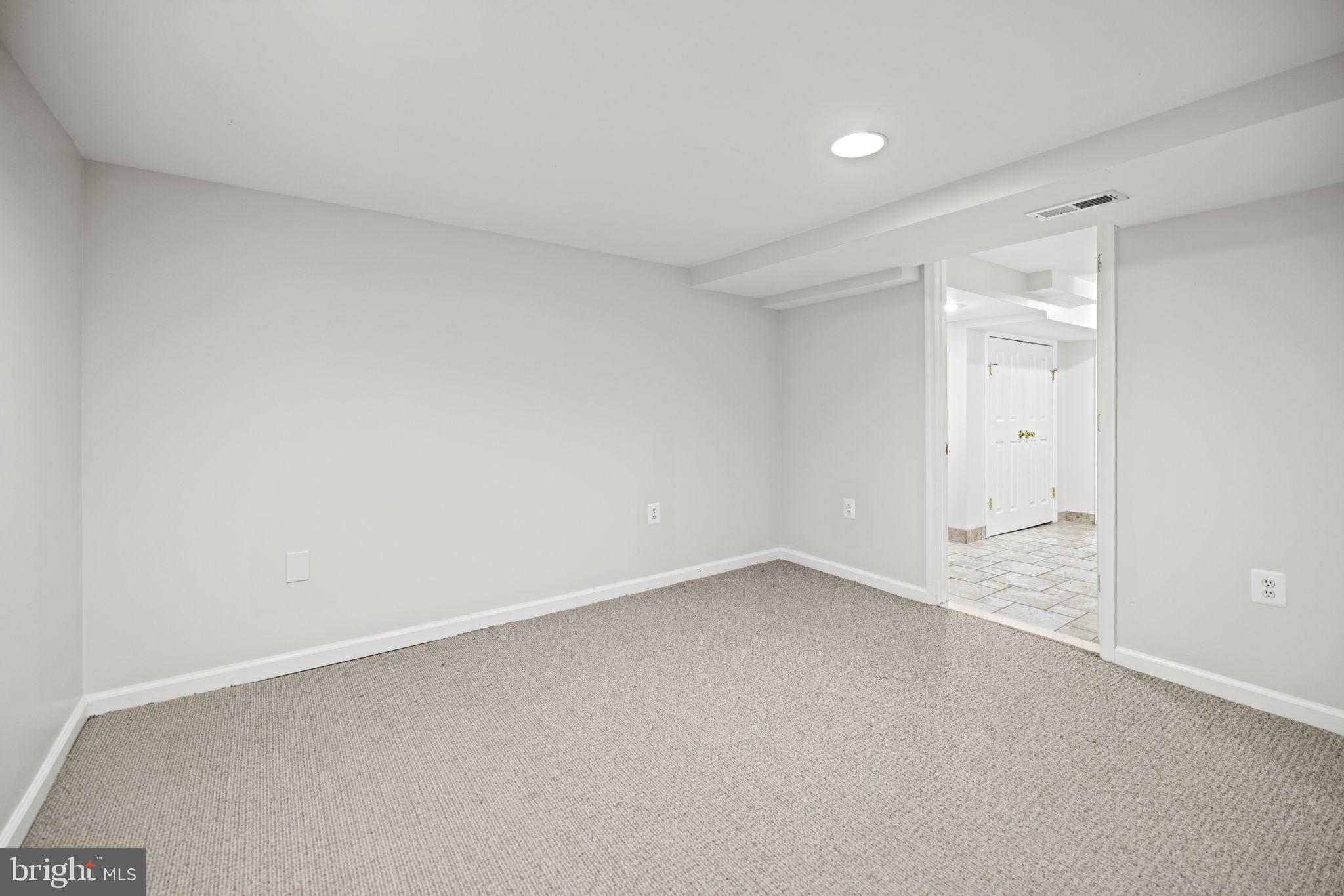 DOVER BALMORAL RIVERWOOD - Residential