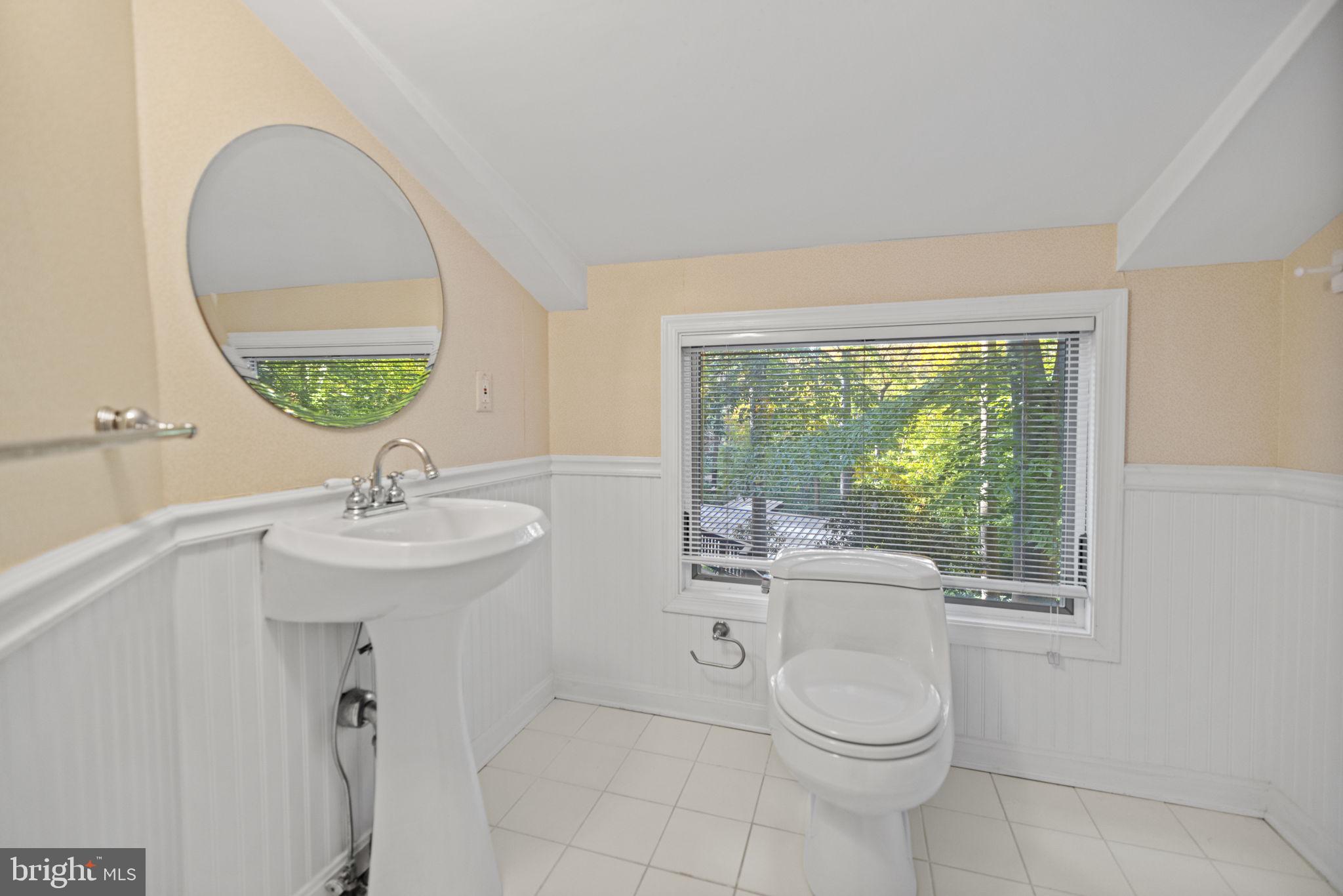 DOVER BALMORAL RIVERWOOD - Residential