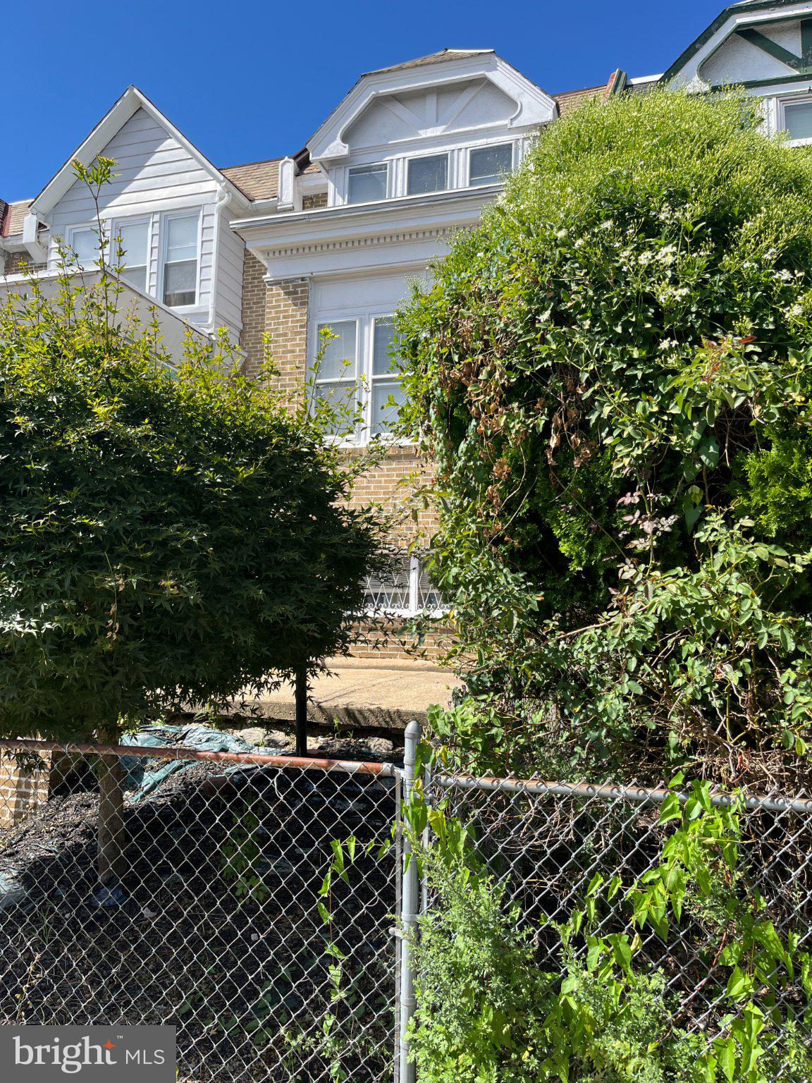 5455 W MONTGOMERY