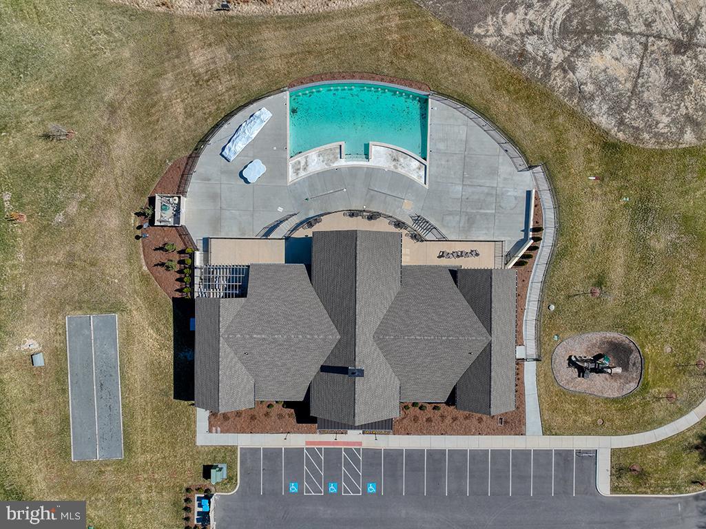 THE VINES OF SANDHILL - Residential