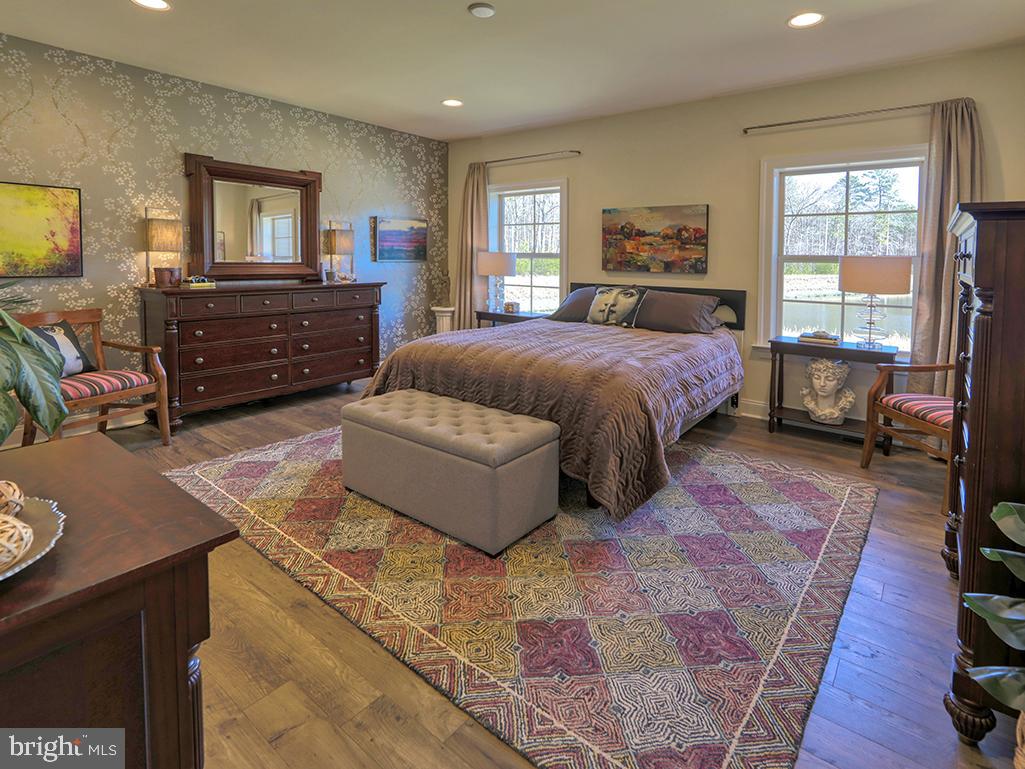 THE VINES OF SANDHILL - Residential