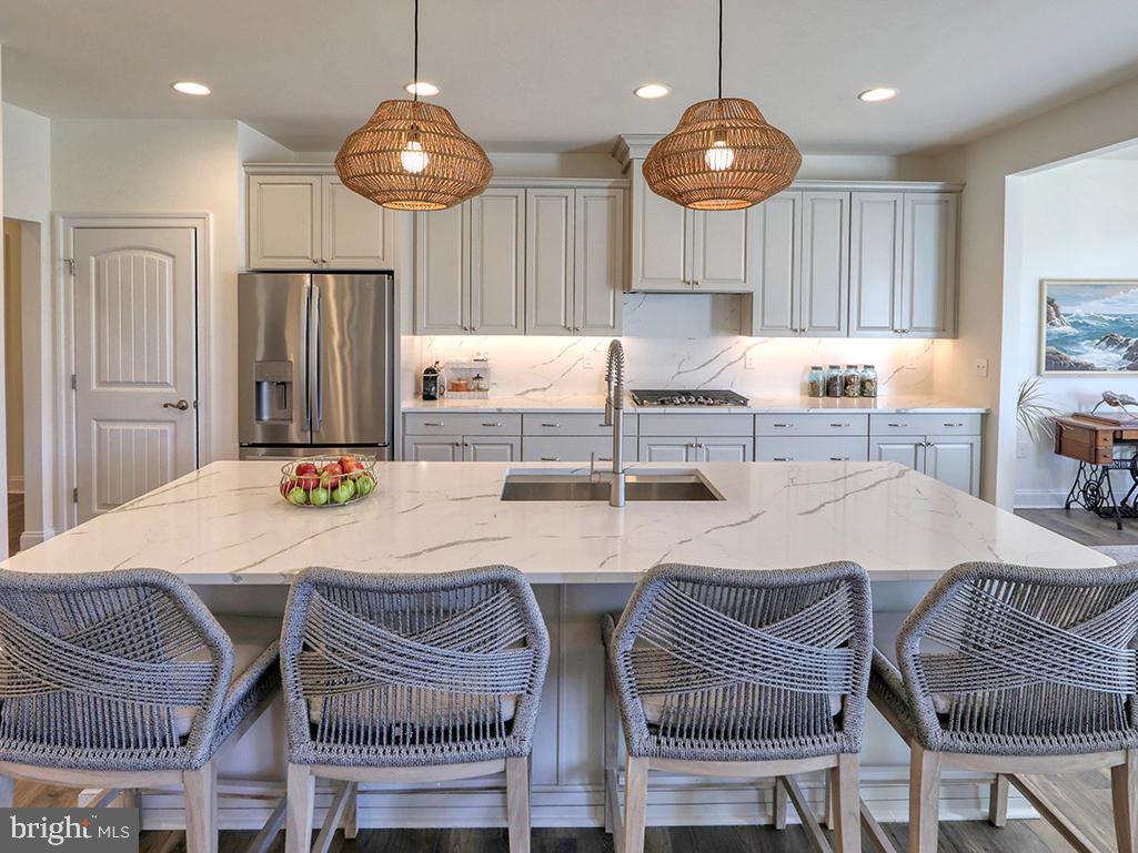 THE VINES OF SANDHILL - Residential