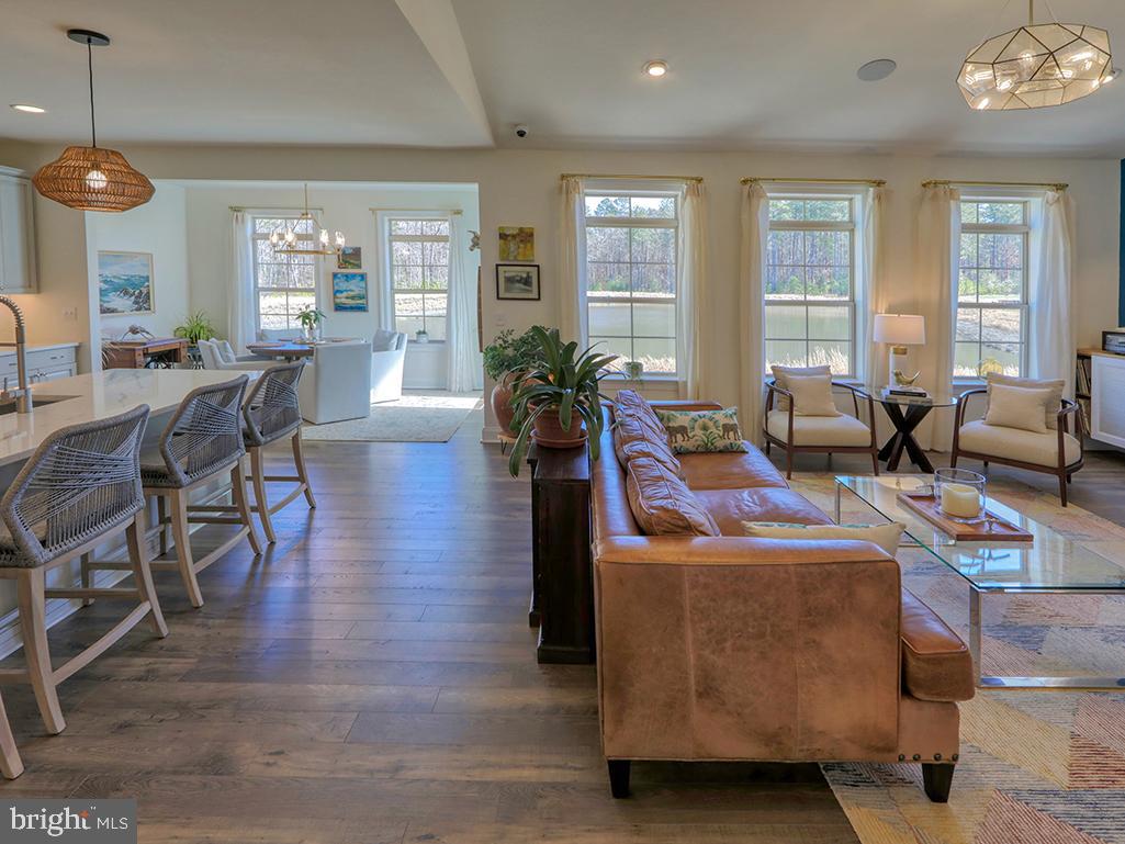 THE VINES OF SANDHILL - Residential