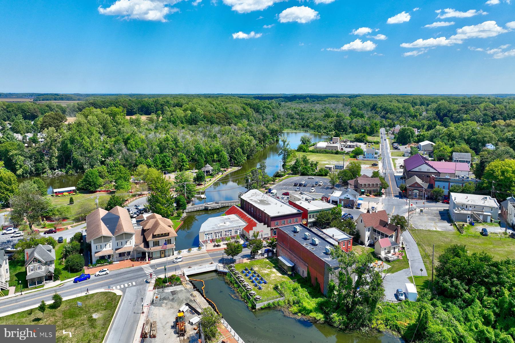 THE VINES OF SANDHILL - Residential