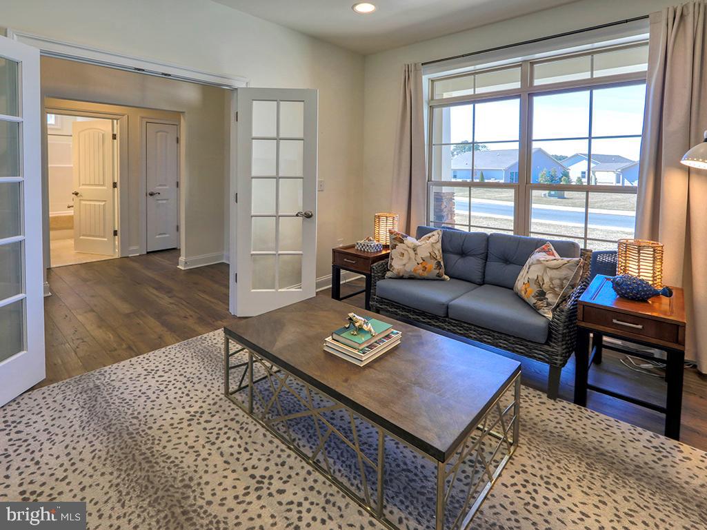 THE VINES OF SANDHILL - Residential