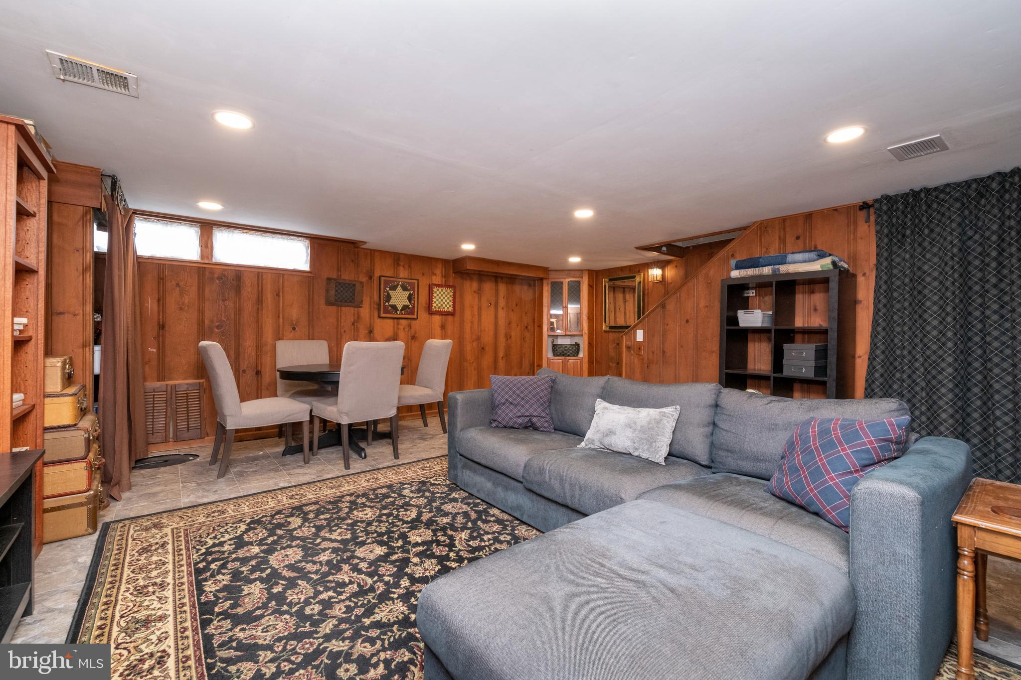 LOCH RAVEN VILLAGE - Residential