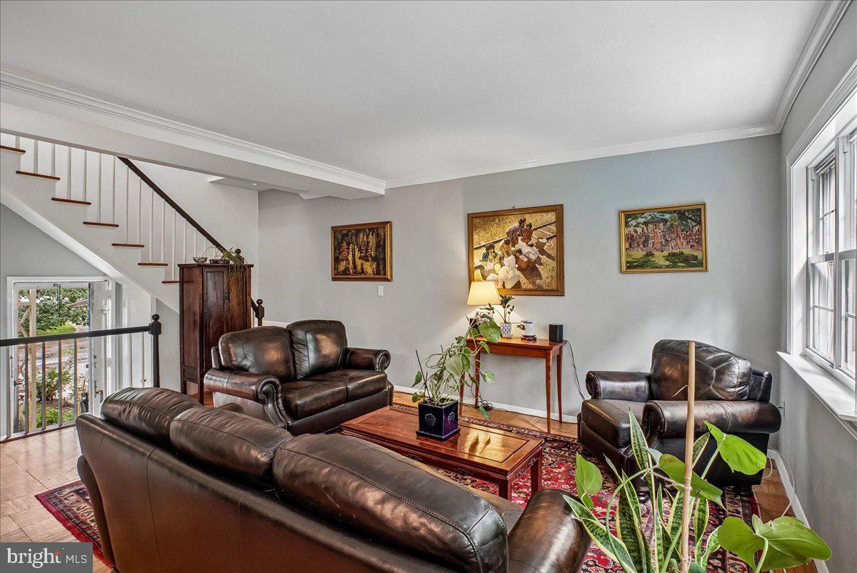 1600 RIPON PLACE