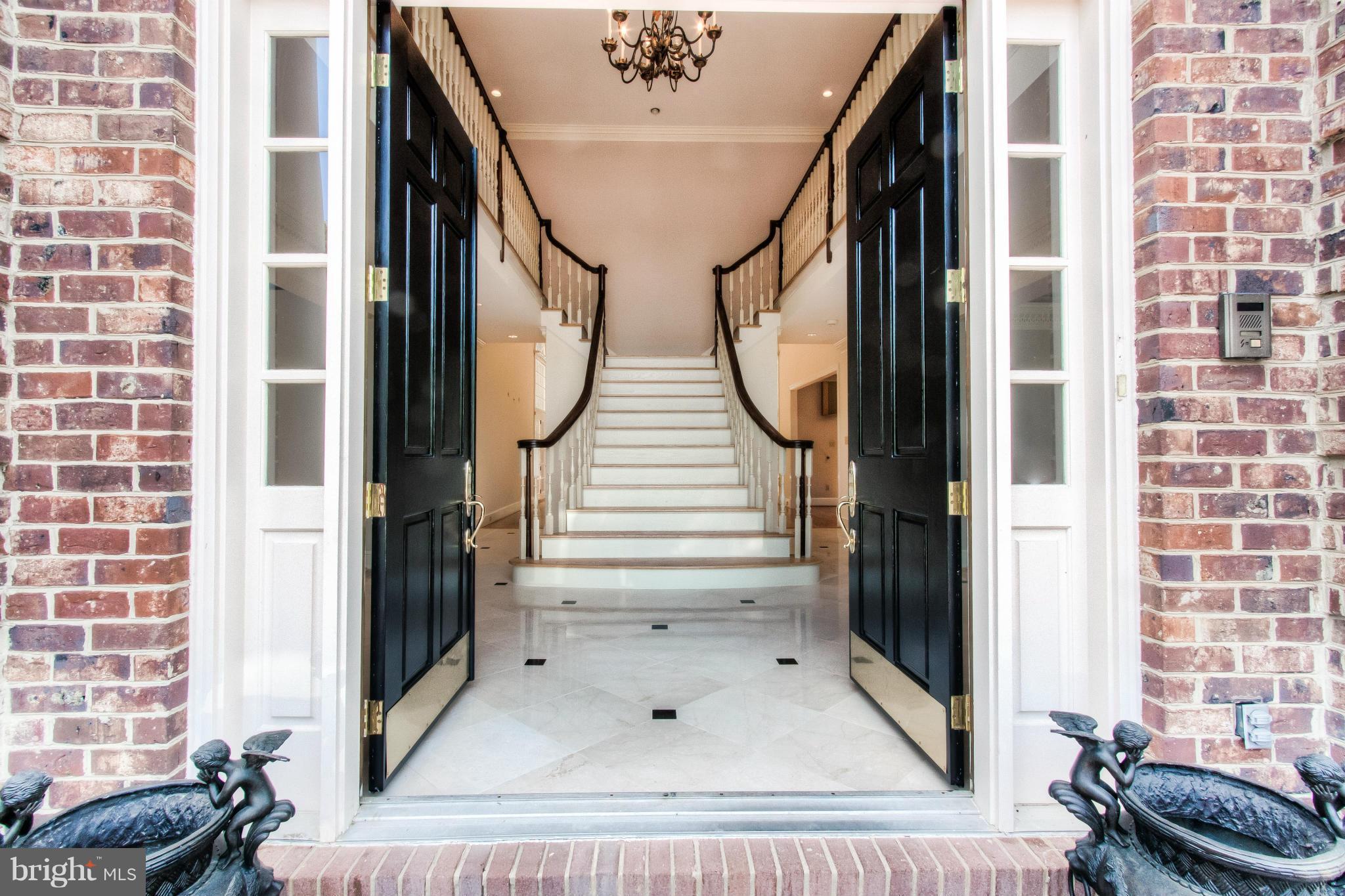 GEORGETOWN PLACE - Residential