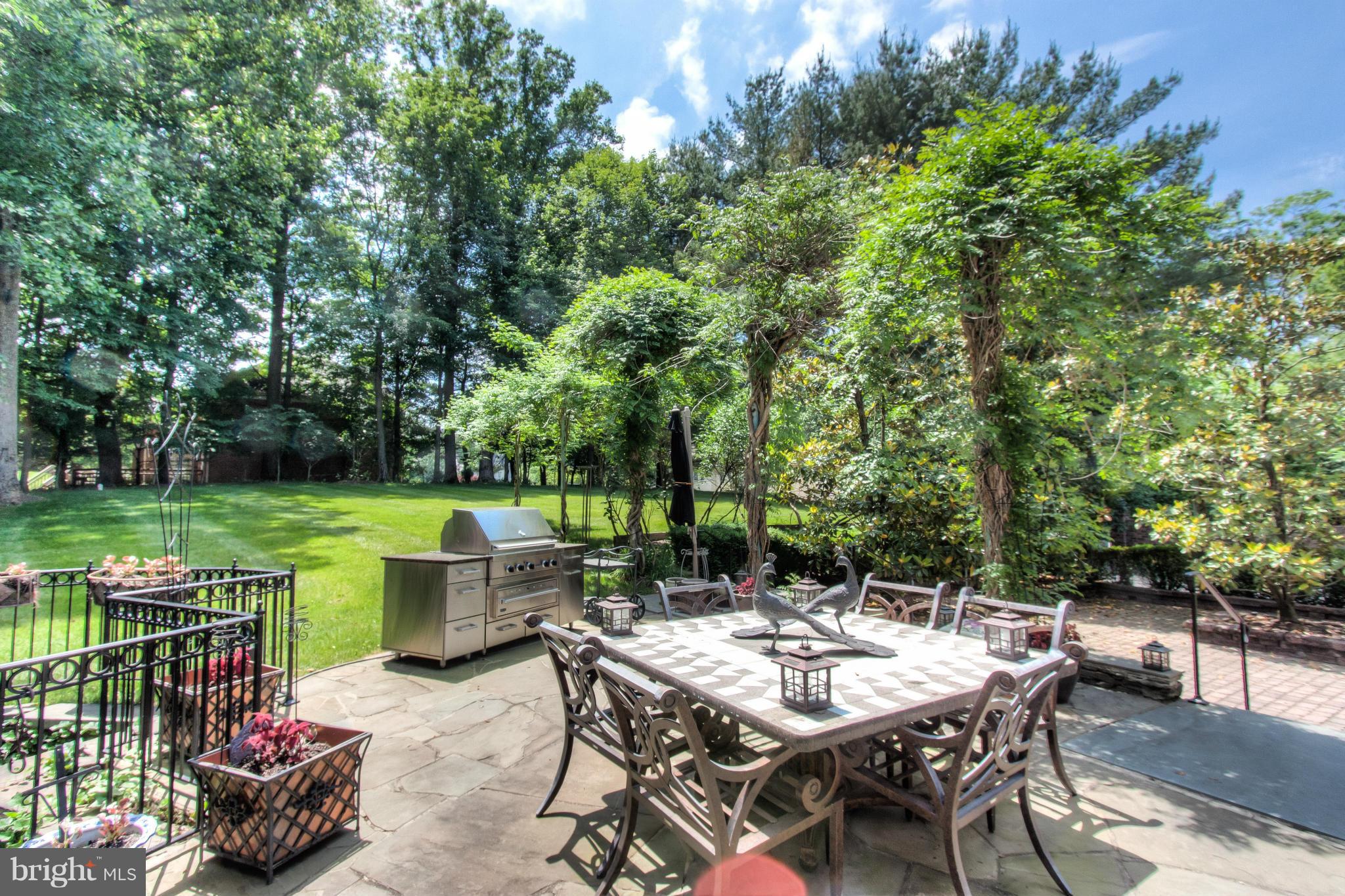 GEORGETOWN PLACE - Residential