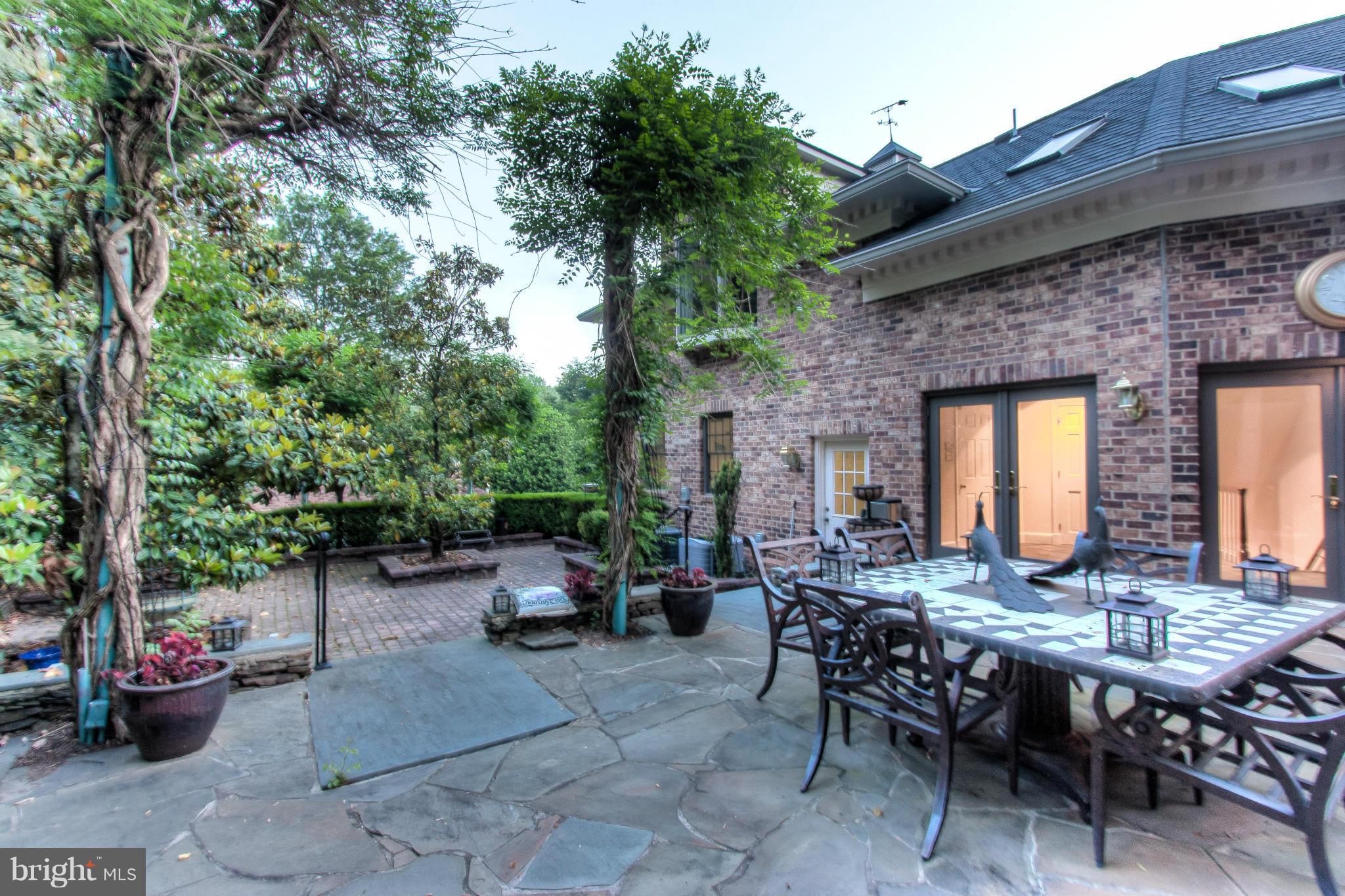 GEORGETOWN PLACE - Residential