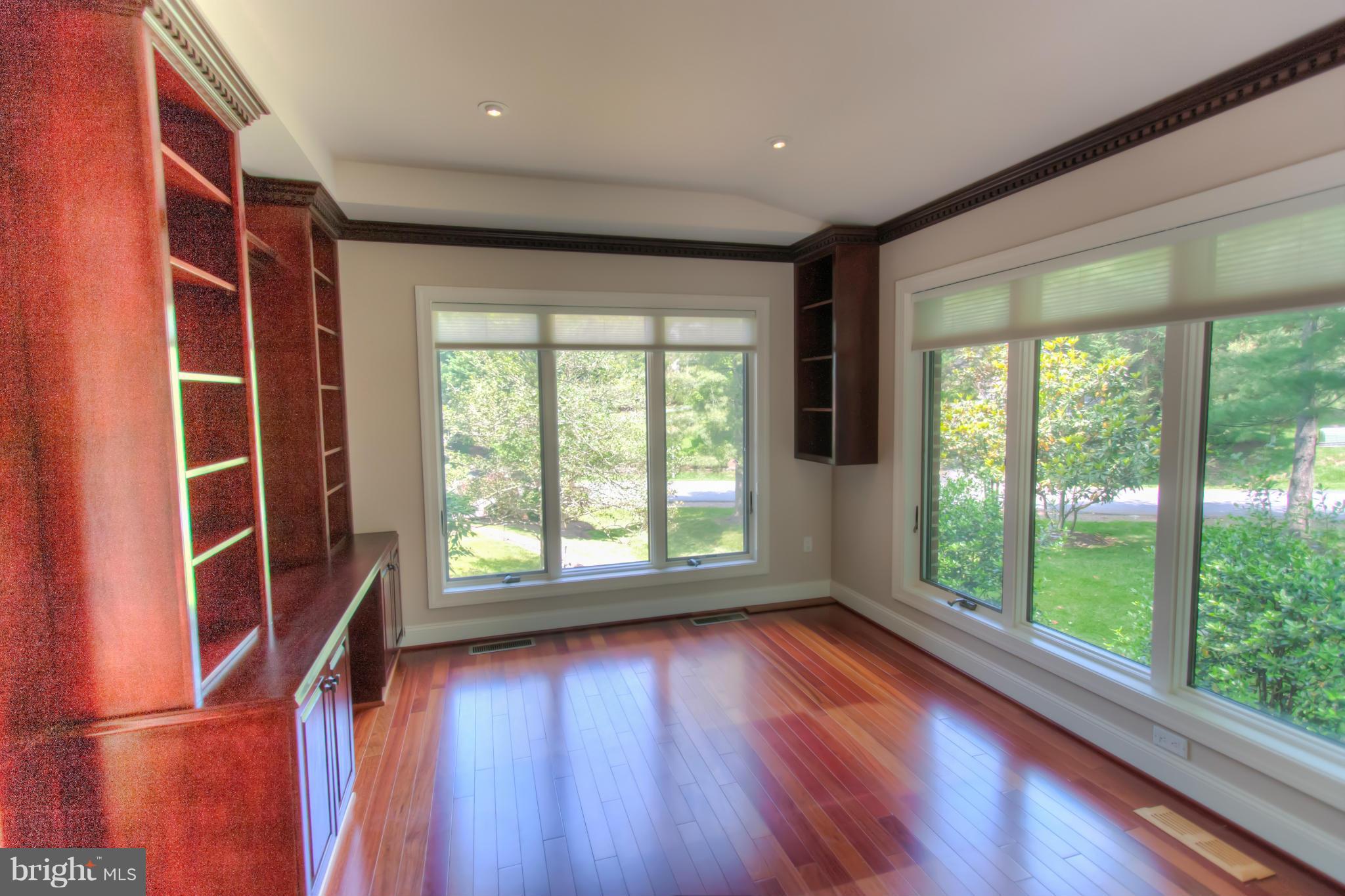 GEORGETOWN PLACE - Residential