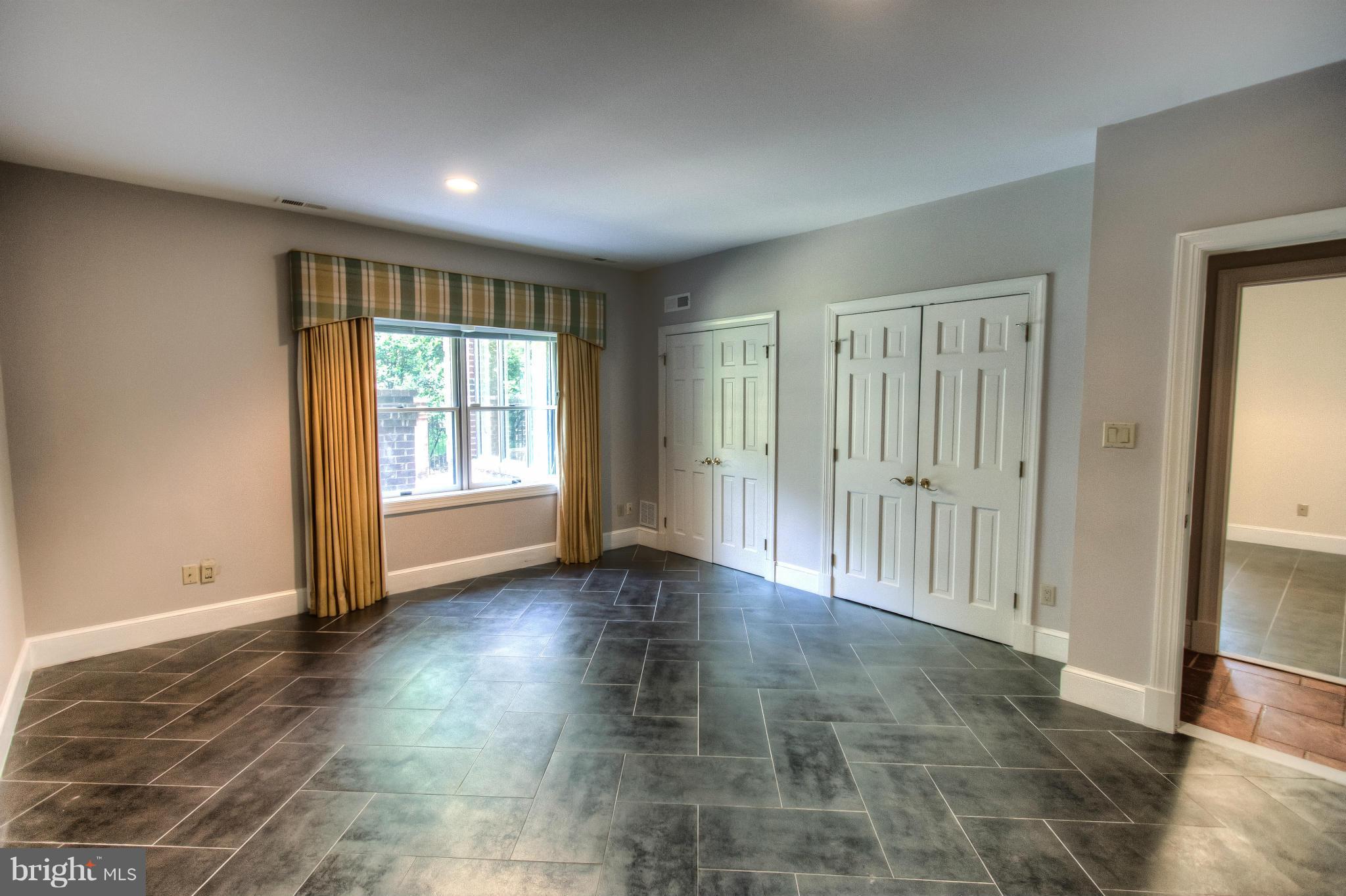 GEORGETOWN PLACE - Residential