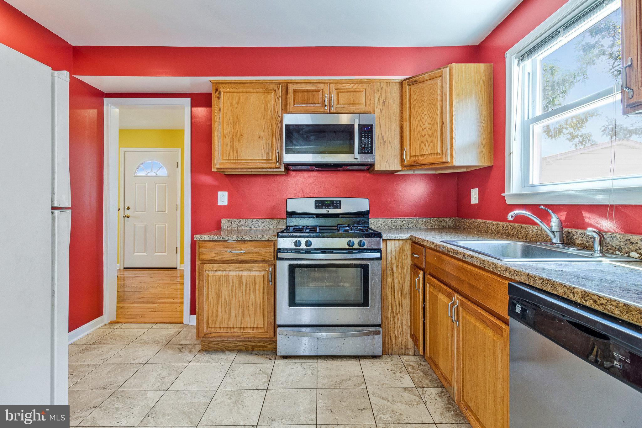 GREEN MEADOWS - Residential Lease