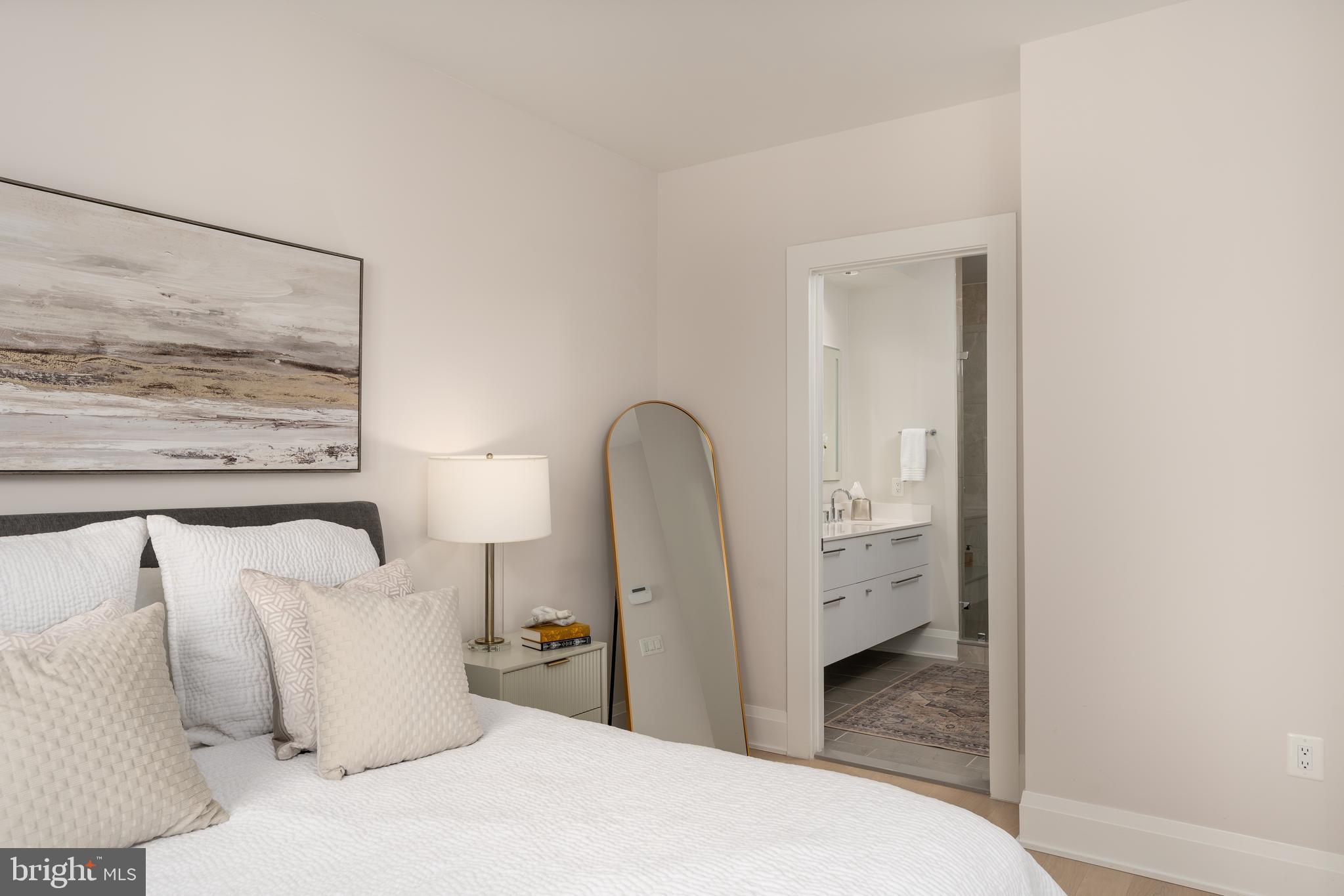 ROBINSON LANDING - Residential