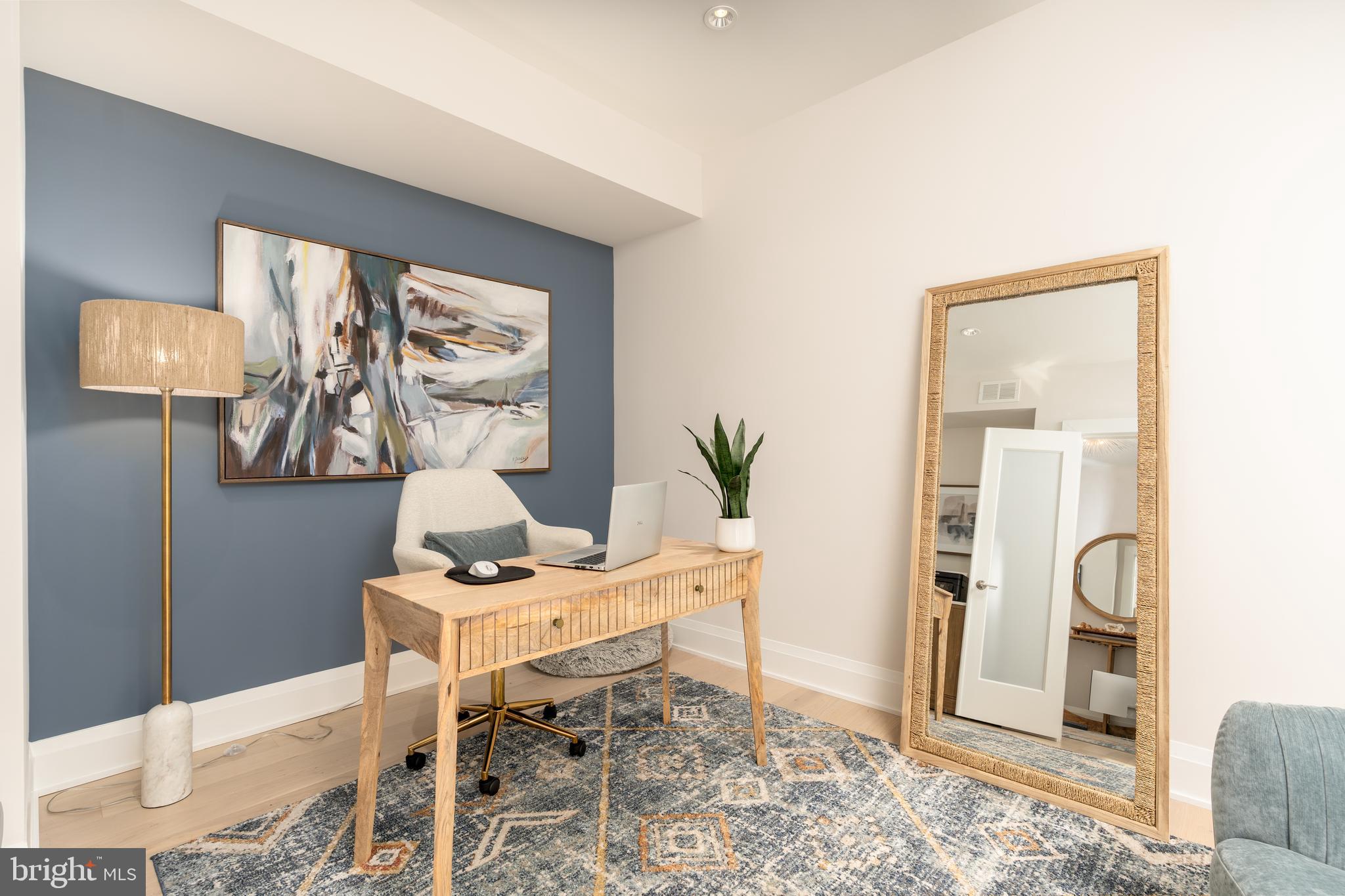 ROBINSON LANDING - Residential