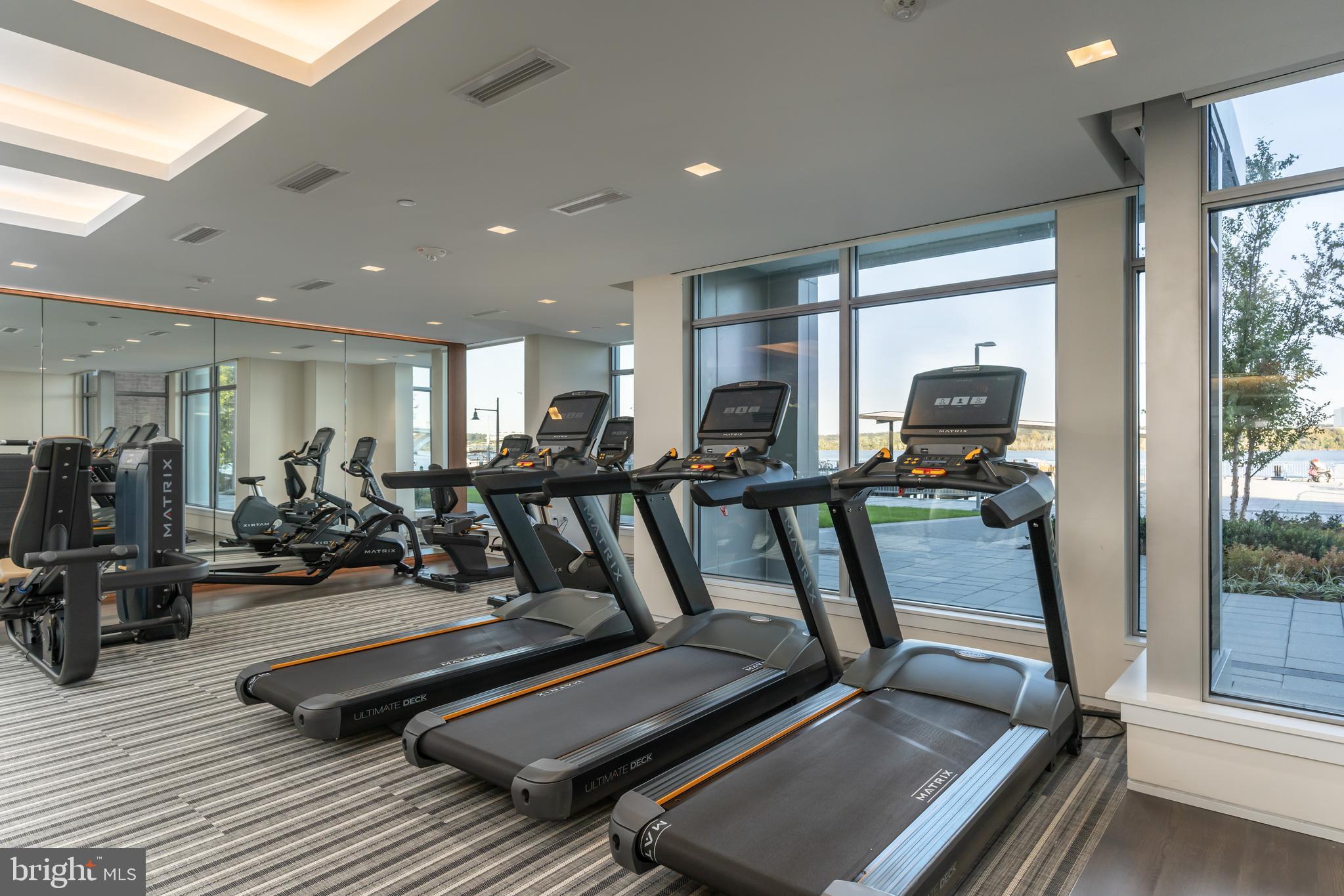 ROBINSON LANDING - Residential