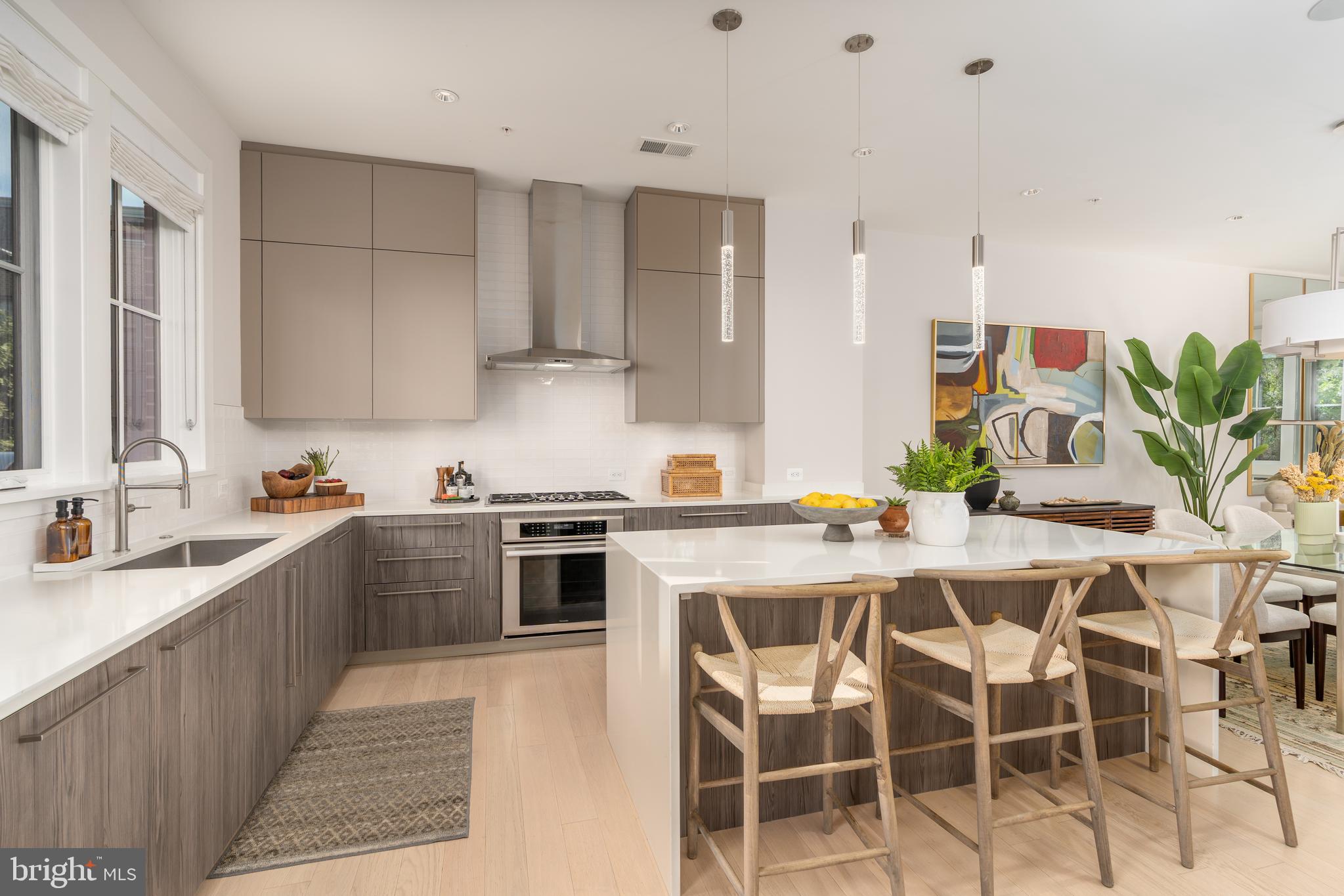 ROBINSON LANDING - Residential